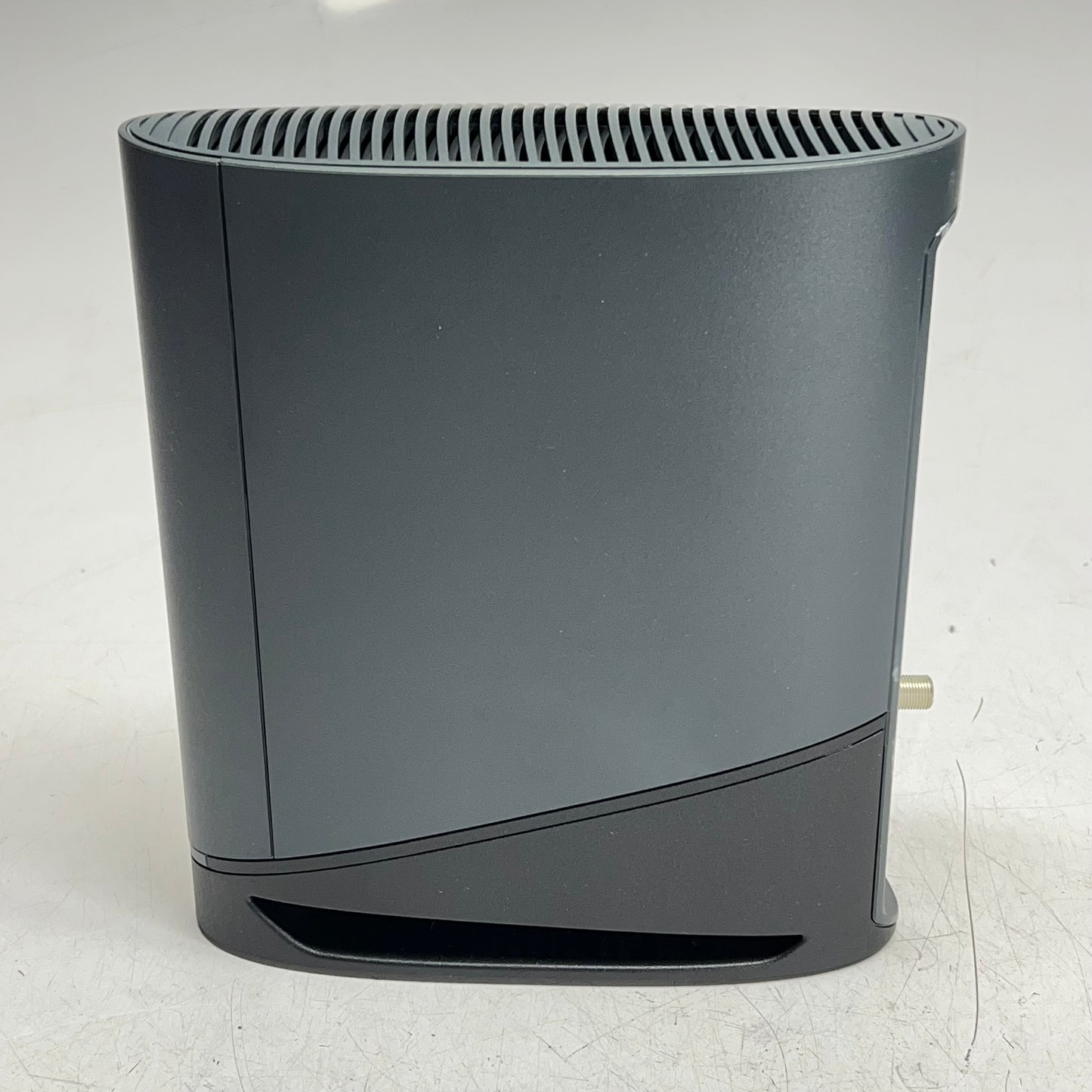 ARRIS Refurbished Cable Modem/Router Combo Docsis 3.1 Multi-Gigabit Wifi G36-RB