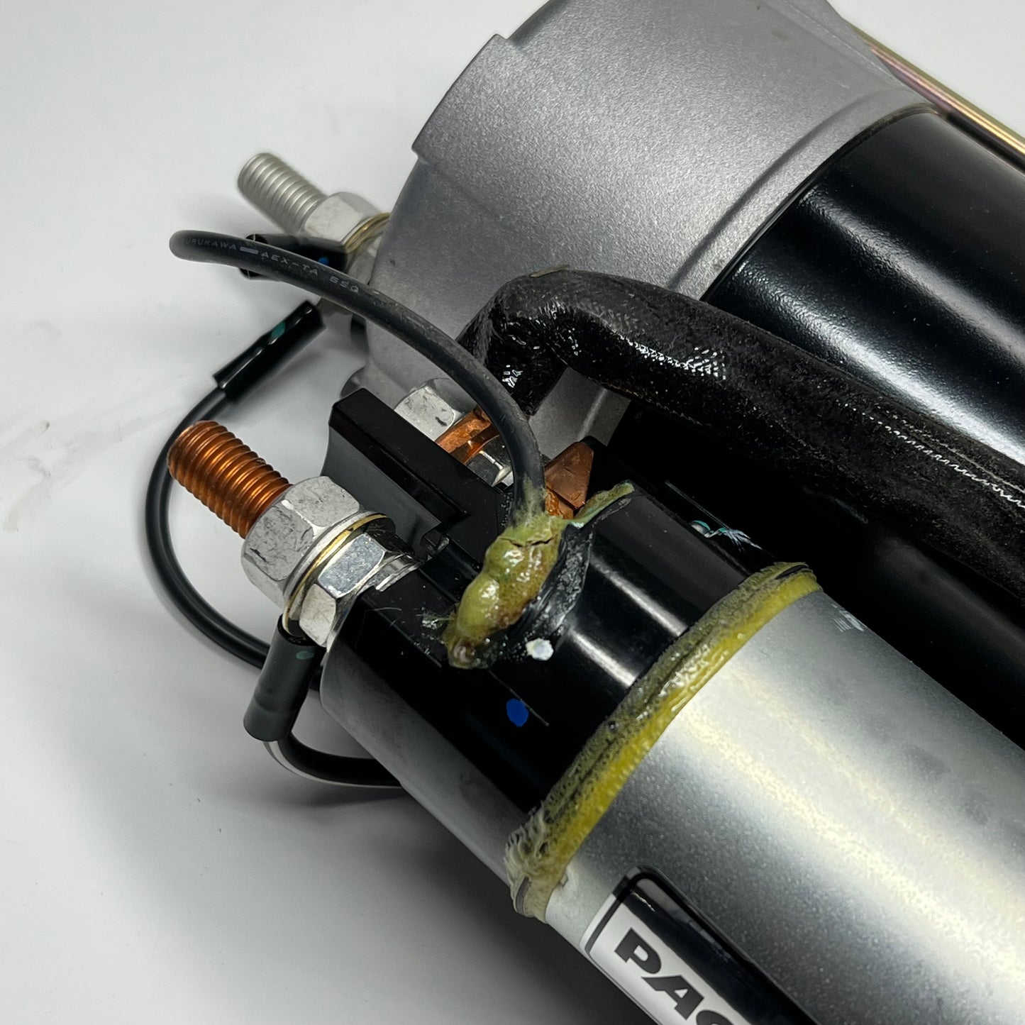 PACCAR Genuine Parts Starter Motor For Kenworth & Peterbuilt D61-1015-006