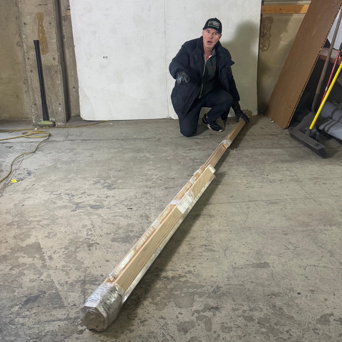 JMP WOOD Wall Mounted Handrail Sz 4’ x 6’ x 12’ L Red Oak 6044