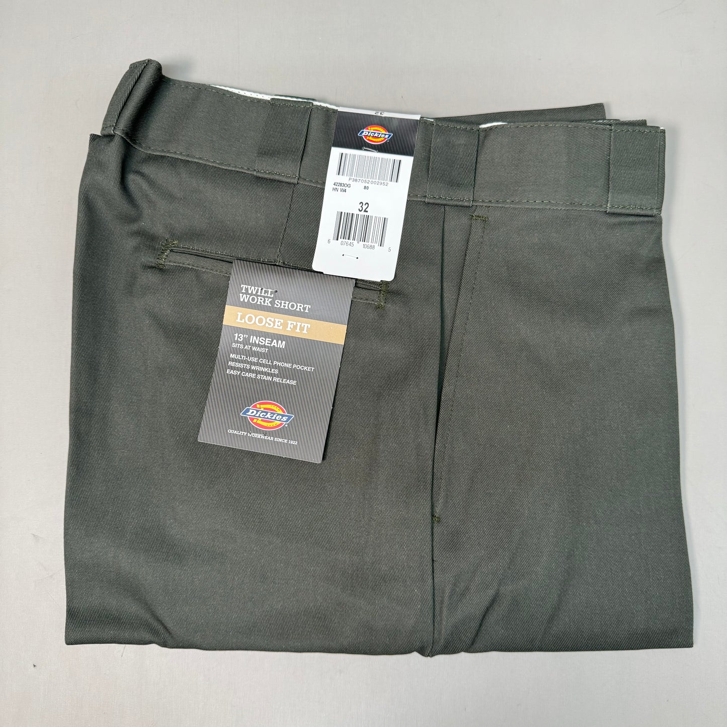 DICKIES Loose Fit Twill Work Shorts 13" Inseam Men's Sz 32 Olive Green 42283OG