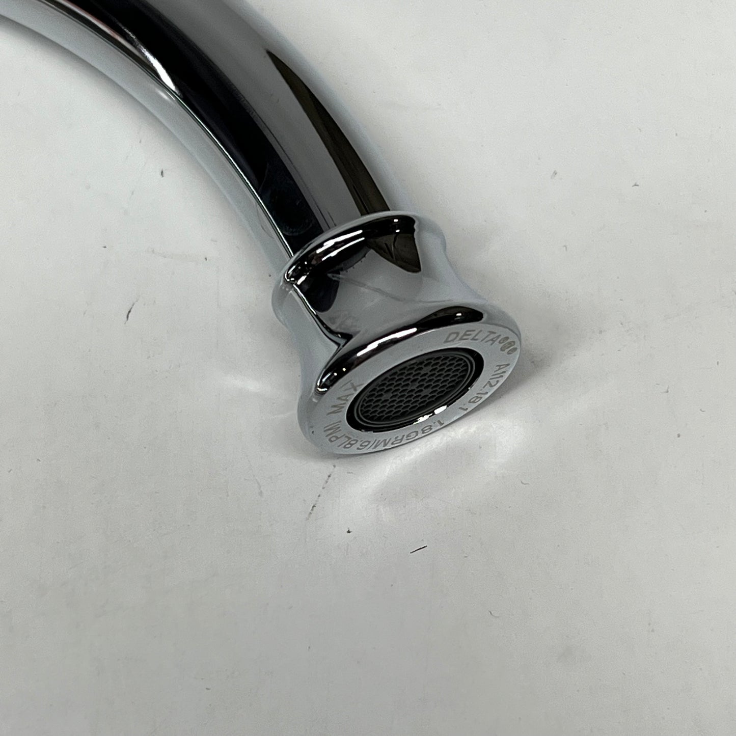 DELTA  Windemere Kitchen Faucet W/ Side Spray 1.8 (GPM) Chrome 21996LF