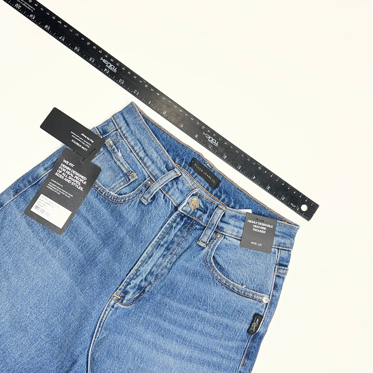 SILVER JEANS CO Highly Desirable High Rise Jeans Women's Sz 25/31 Medium Wash