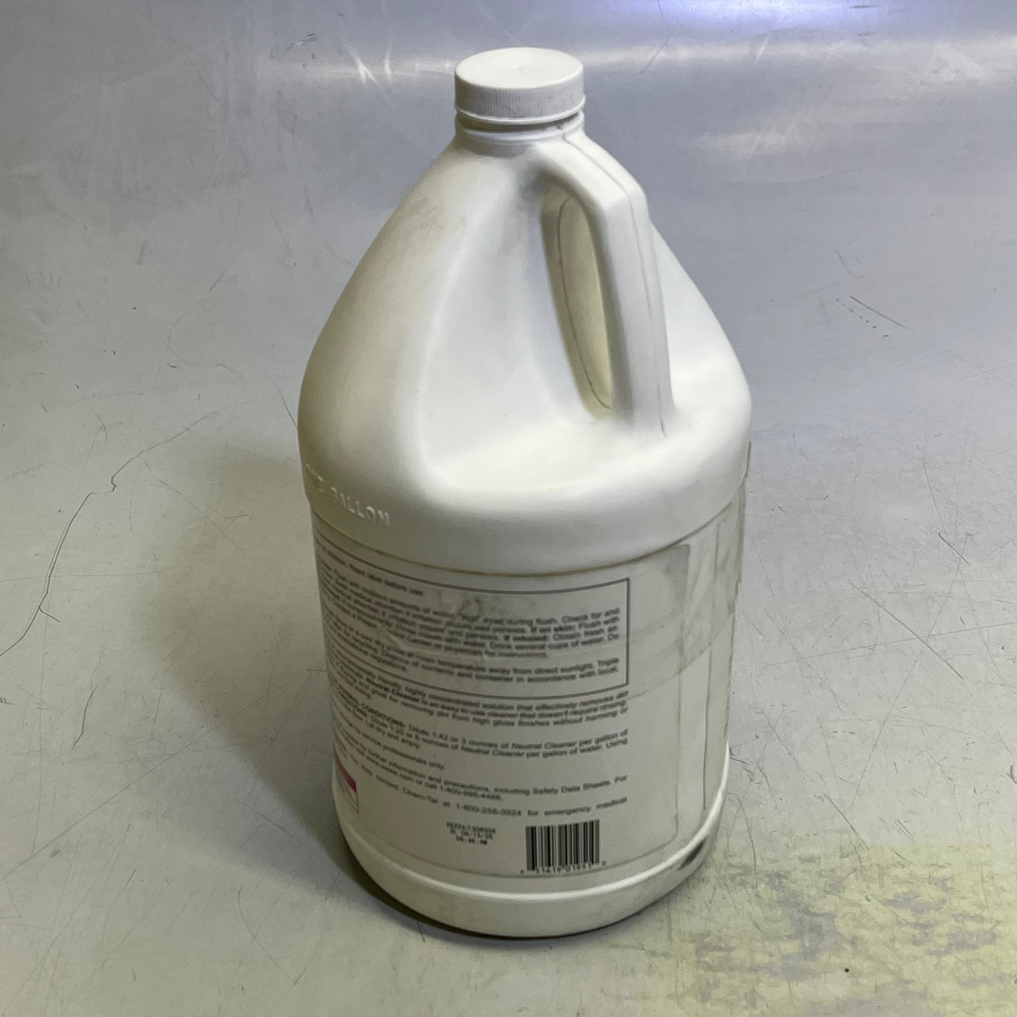 ZA@ WAXIE Natural Cleaner For Hard Surfaces 1 Gallon White