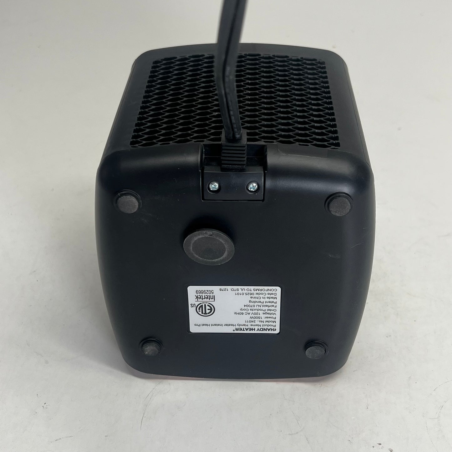 HANDY HEATER Electric Personal Space Heater Furnace 2 Settings Black (Used)