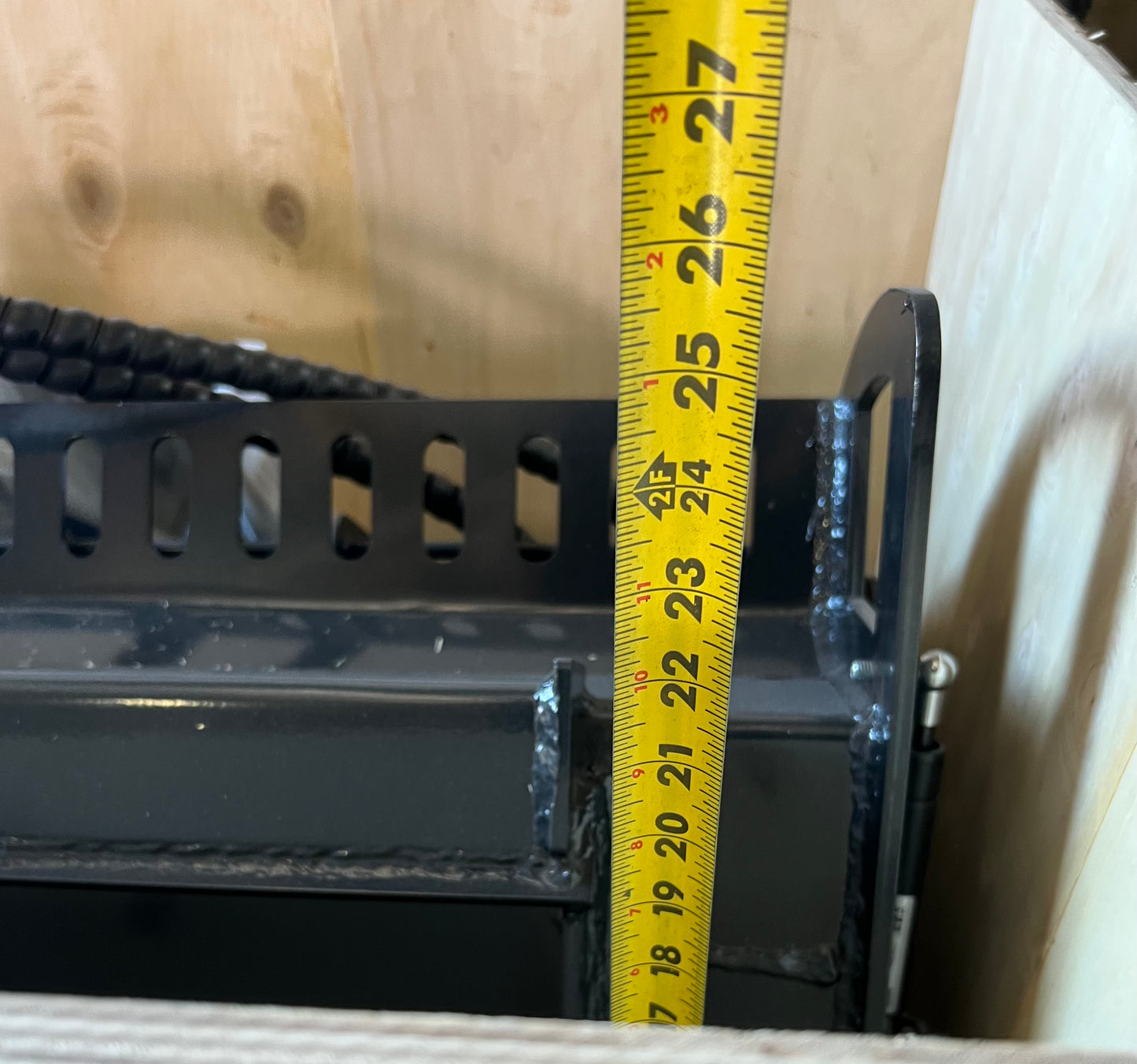 AGT Concrete Cement Mixer Bucket 196kg Attachment Sz 41" x 30" x 29.2", M-BKM