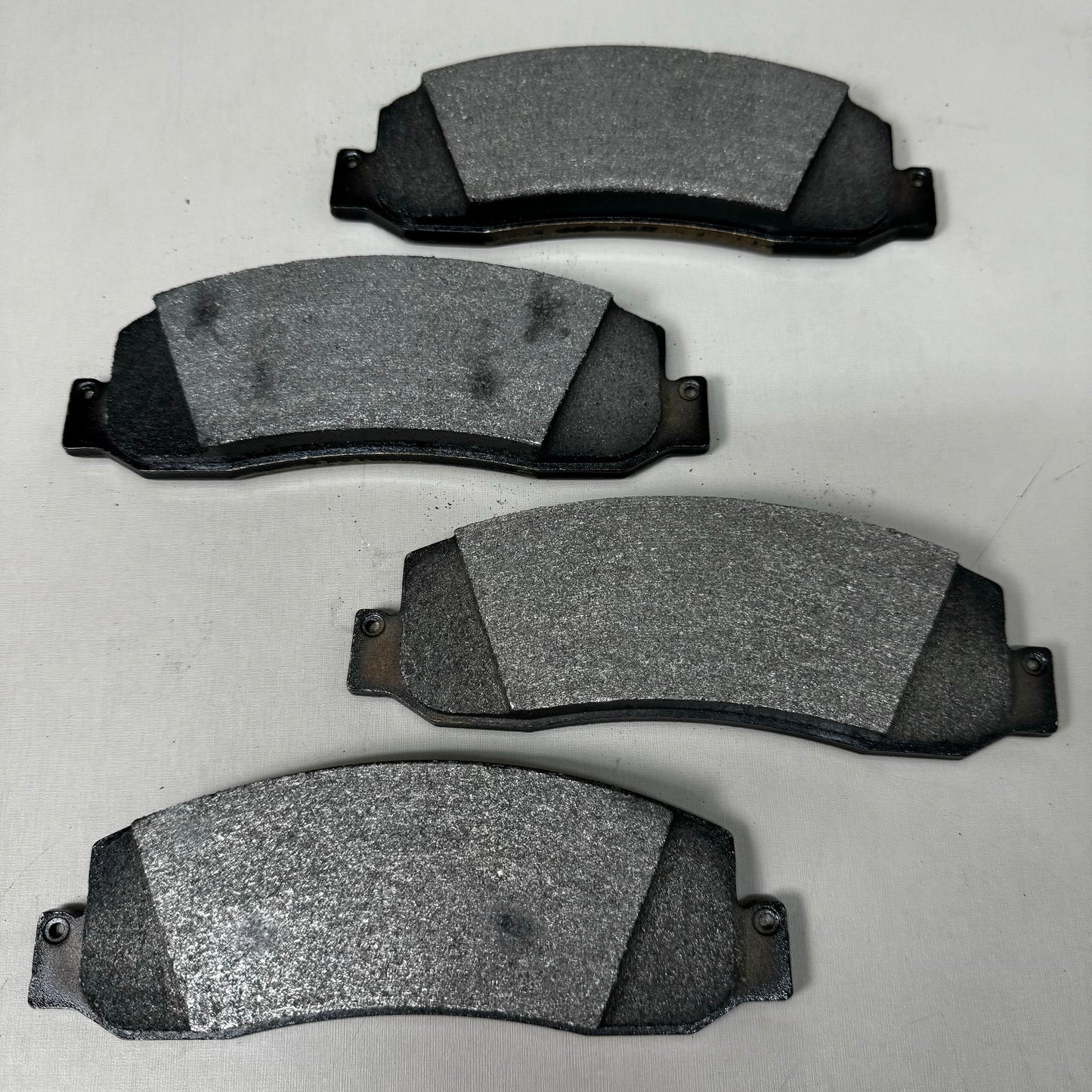 WAGNER SD SevereDuty Disc Brake Pad Set 7" x 2" Black SX1333A