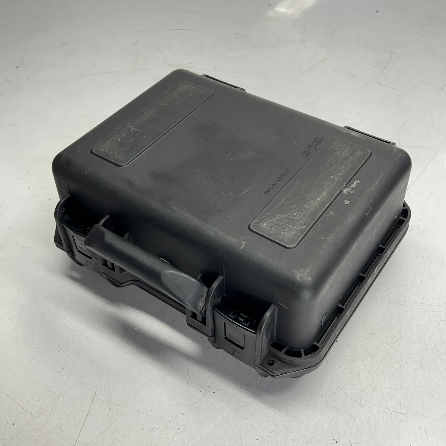 ROBOTEAM Multi-bay Charging Case For Tactile Ground Robot 24-Bolt CHRG-V04-00001