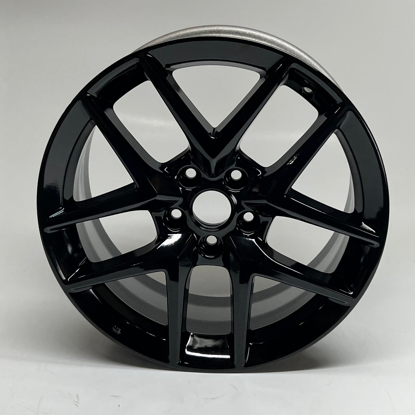 BLACKBURN 2022-2026 Honda Civic 18" OEM Wheel Rim 25349-0215