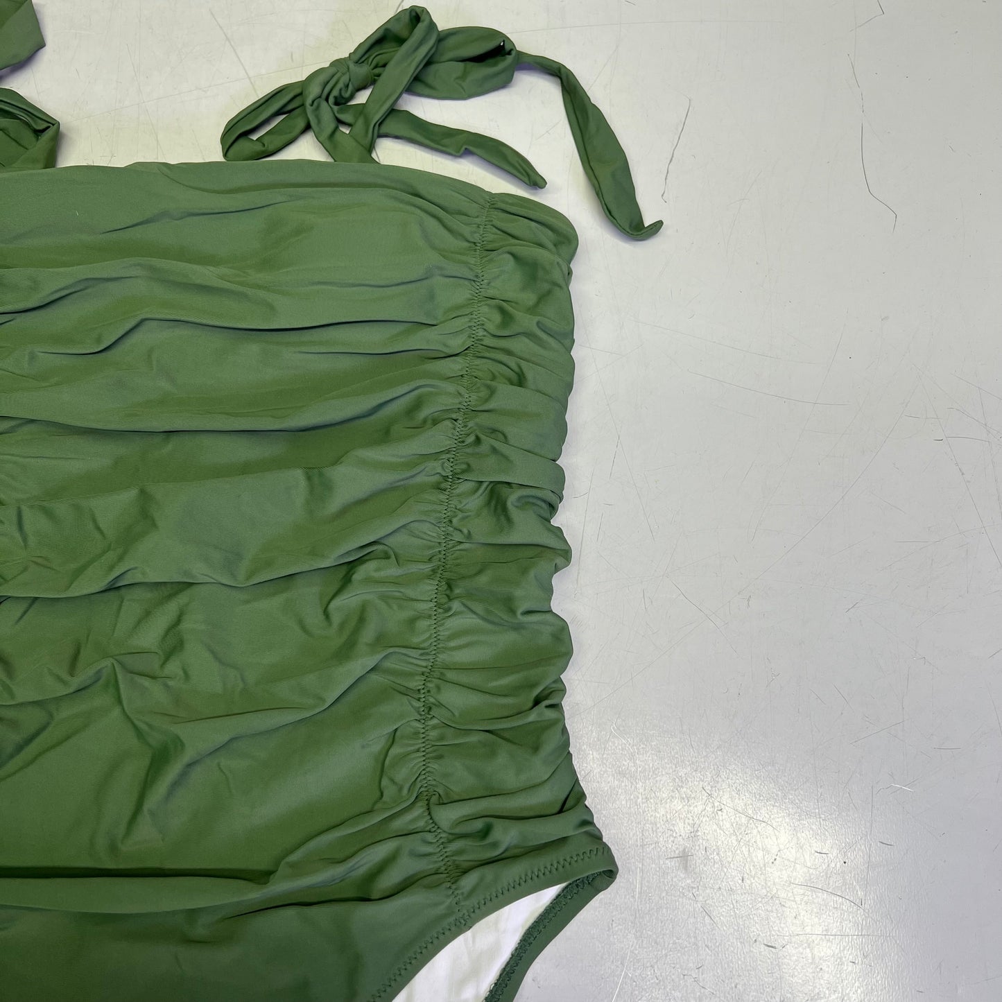 CHARMO Tie Strap One Piece Scrunched Torso Swimsuit Women's Sz M Olive Green