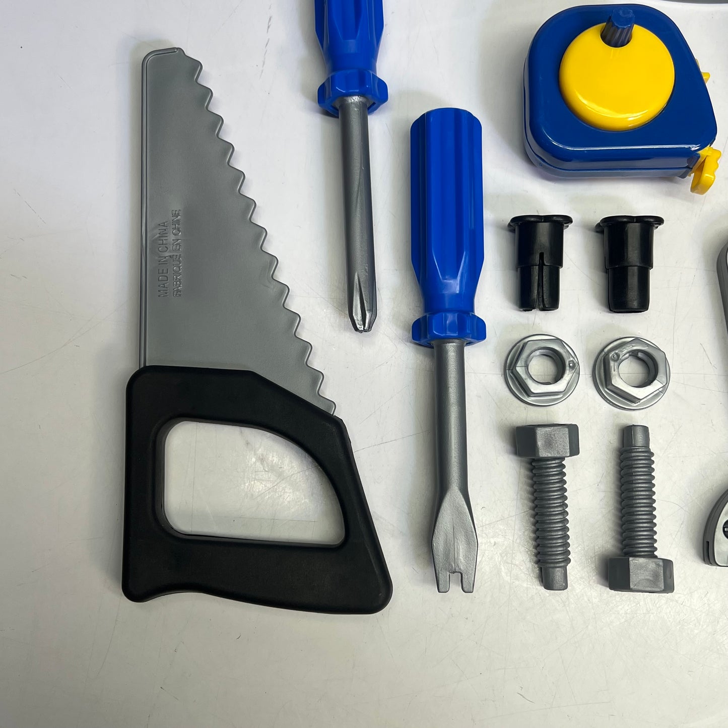 LEARNING SOLUTIONS Pretend & Play Work Belt Tool Set Ages 3+ 20 Pieces LER9130