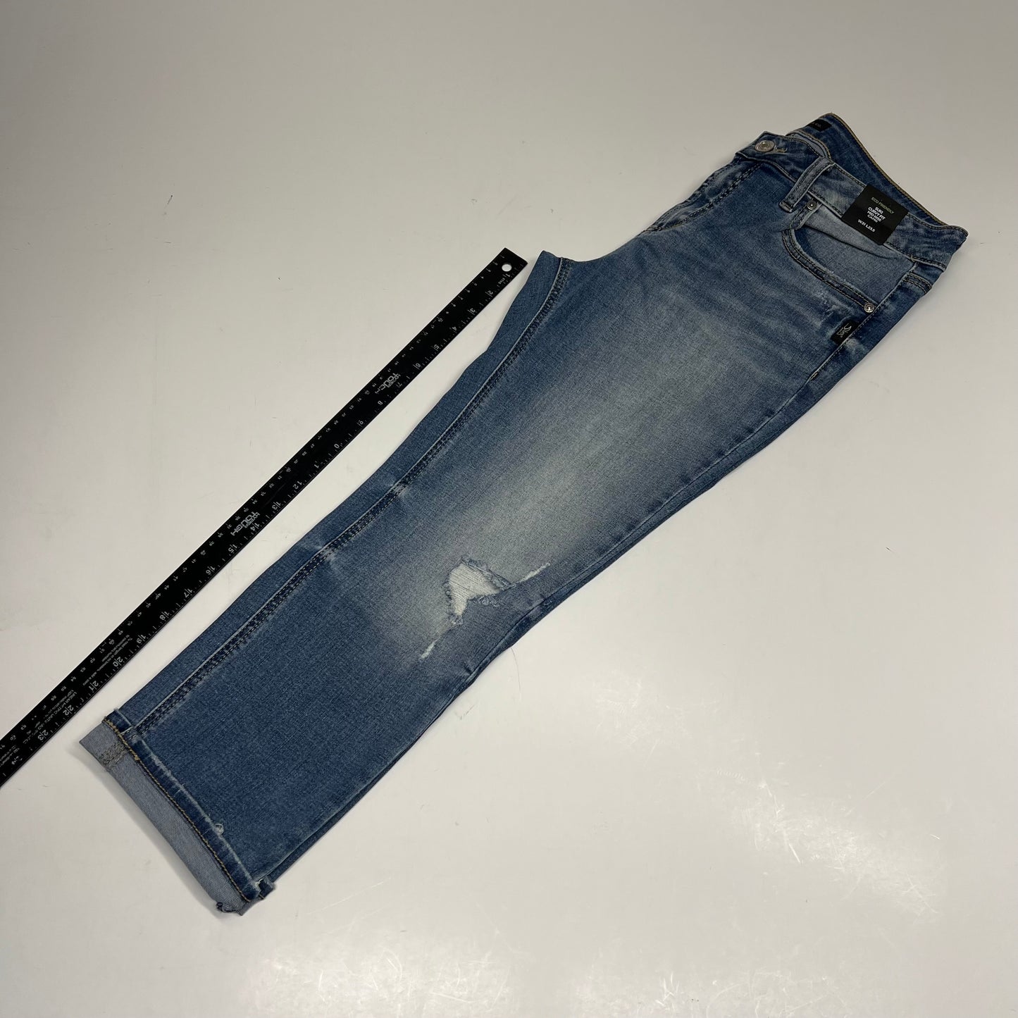 SILVER JEANS CO Suki Curvy Mid Rise Capri Womens Sz 31/23.5 Indigo L43920ECF252