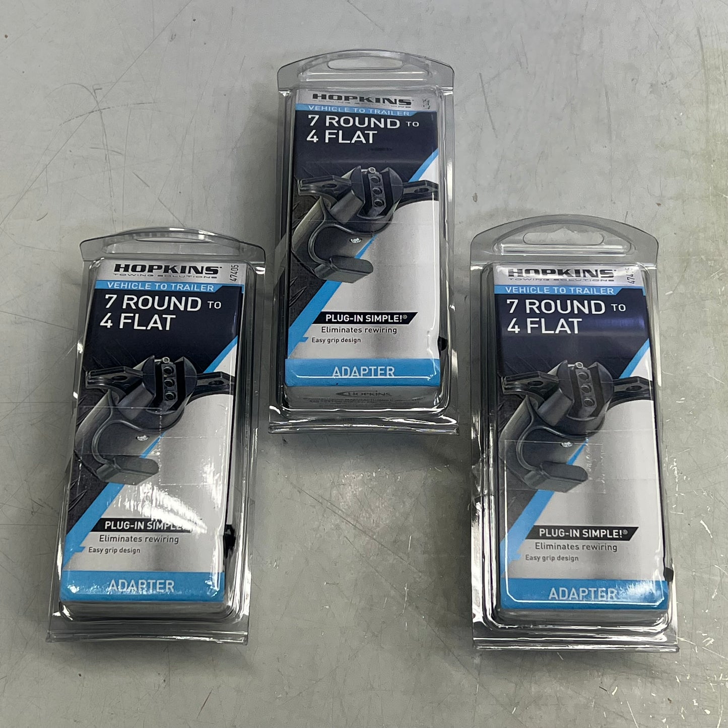 HOPKINS (3 PACK) 7 Round To 4 Flat Adapter Includes Dust Cover Black 47405