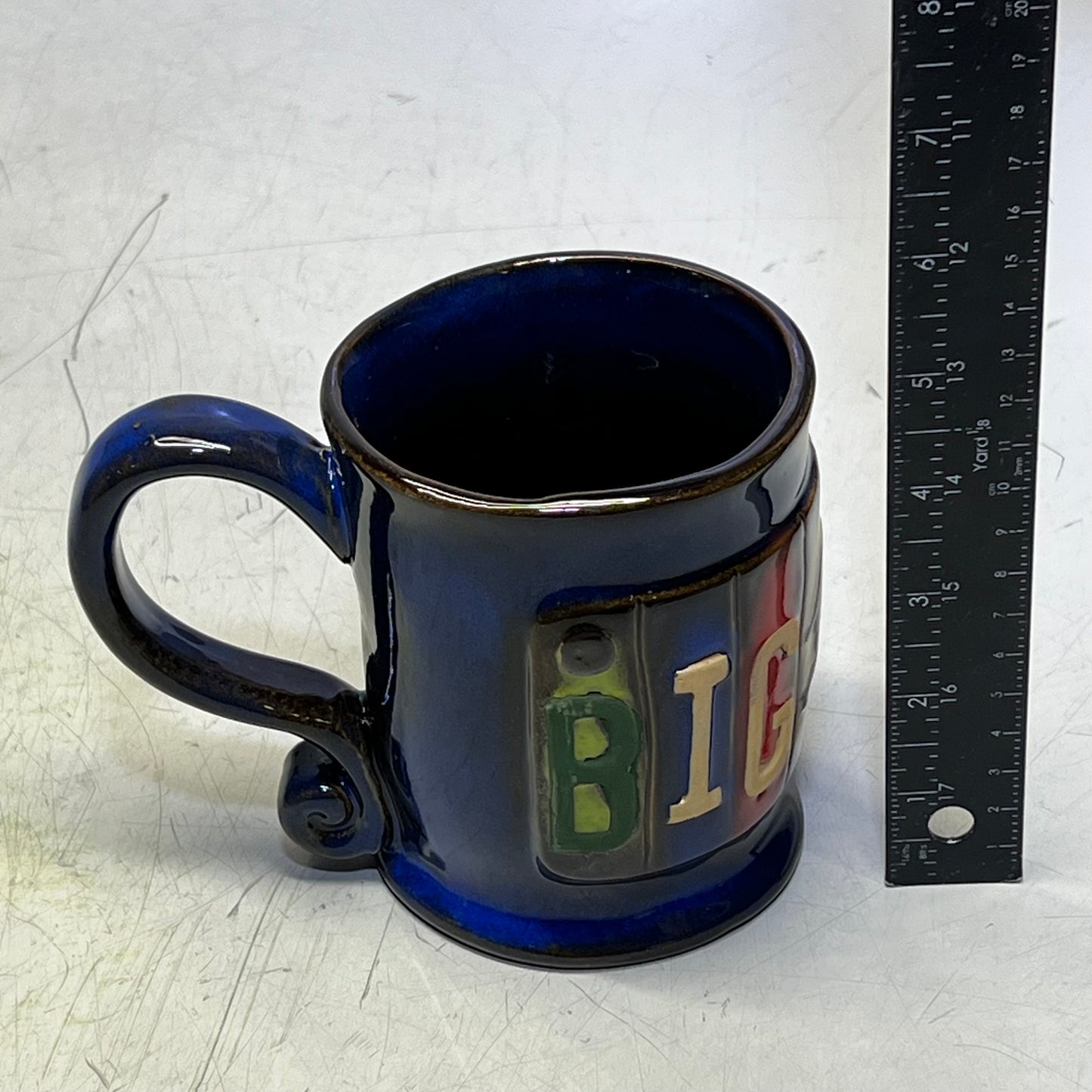 ZA@ CKI Big Foot License Plate Pottery Mug 4.5"L x 3.5" Dia Rim Blue MUGLP-CK-06 E