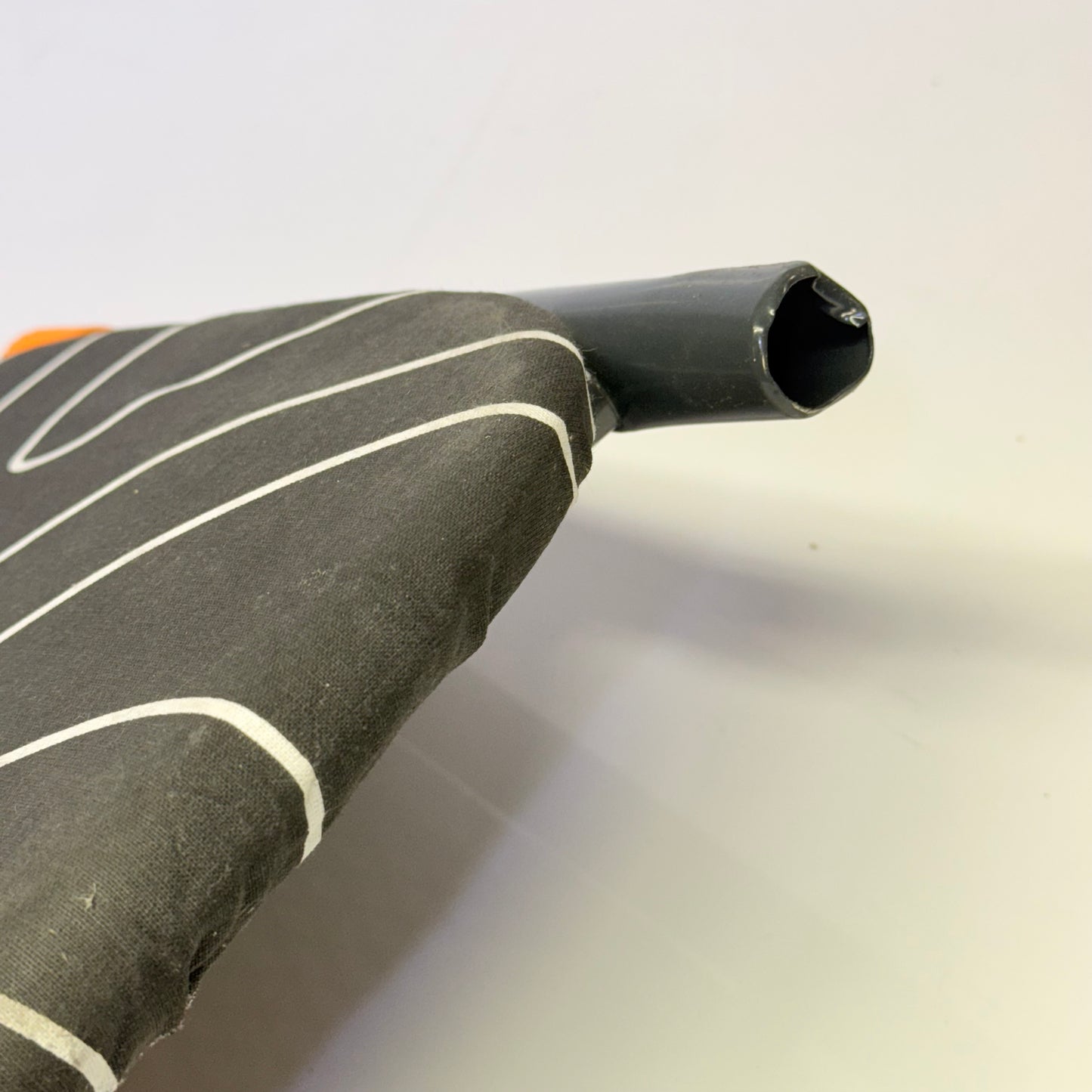 ZA@ HAPPHOM Compact Ironing Board 13" X 43" Black/White (Damaged)