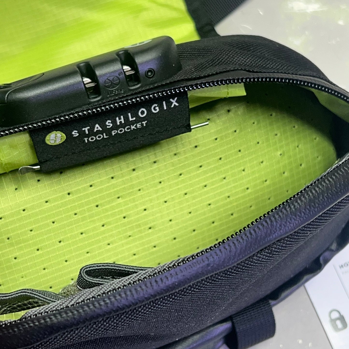 STASH LOGIX Durango Combo Lock Smell Proof Fanny Pack  9" Bag 50" Sling Black