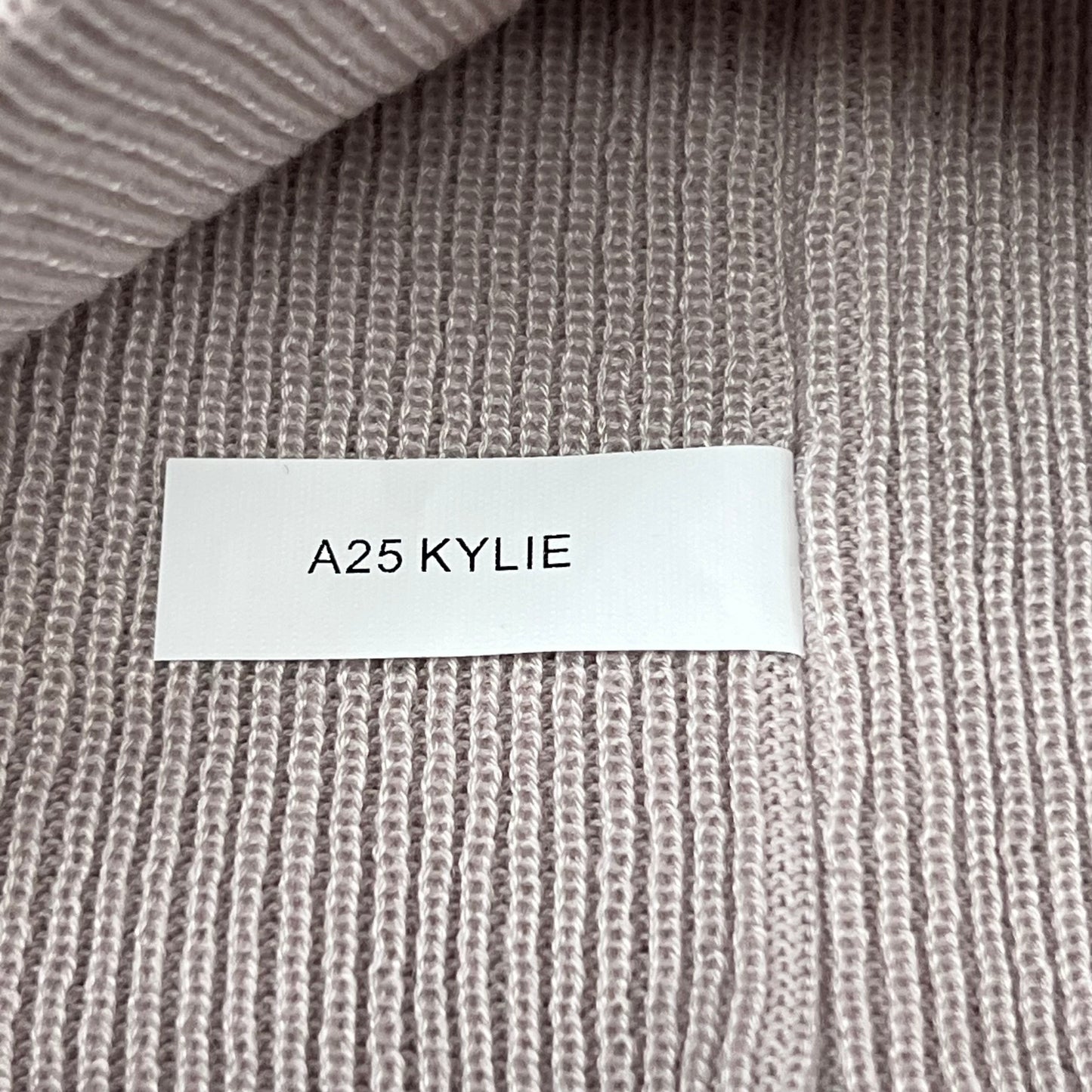 SAMSHIELD Kylie Equestrian Headband women's Sz One Size Fits All Feather