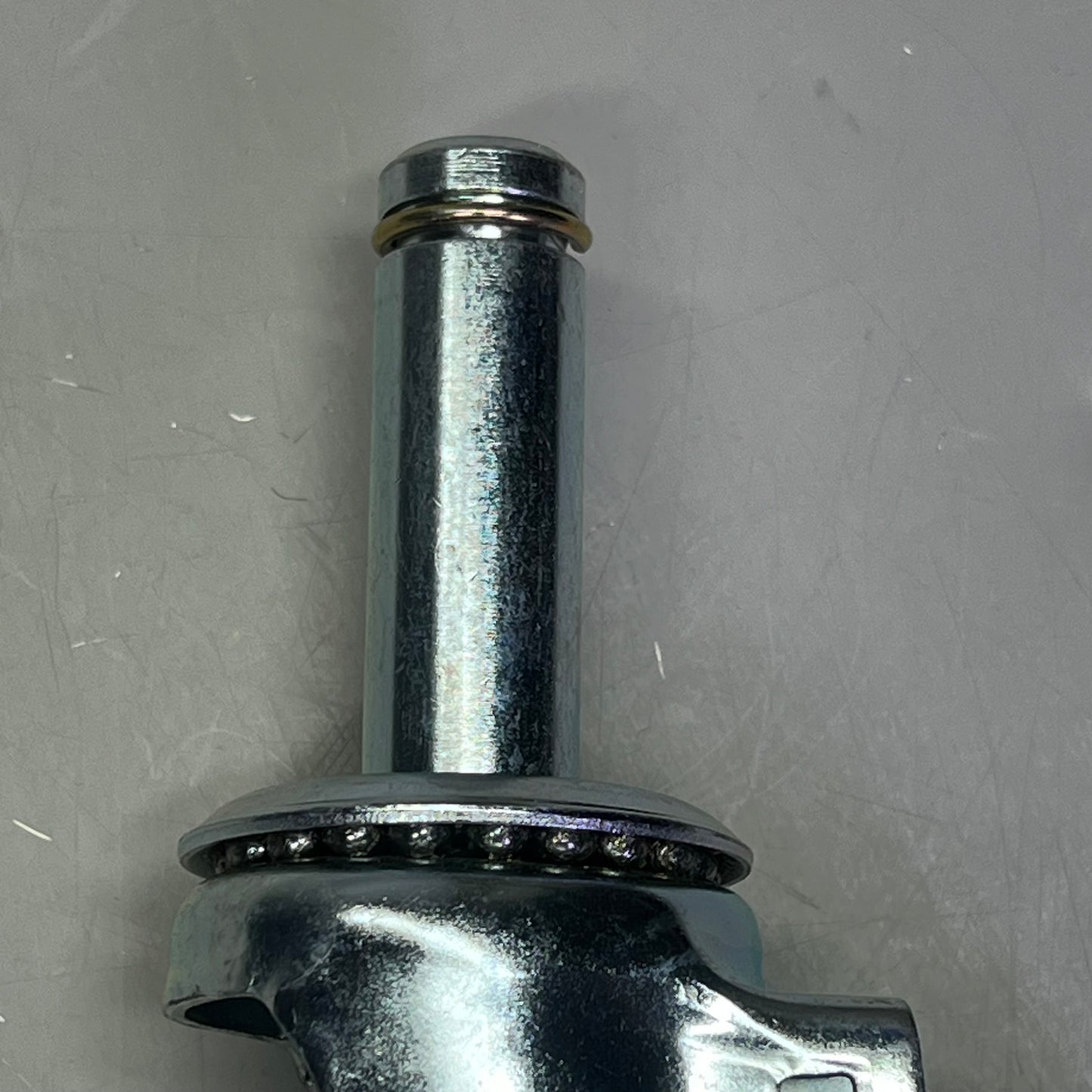 QUANTUM STORAGE Swivel Stem Caster Kit For Wire Shelving 5"x1"x1/4" WR-00H