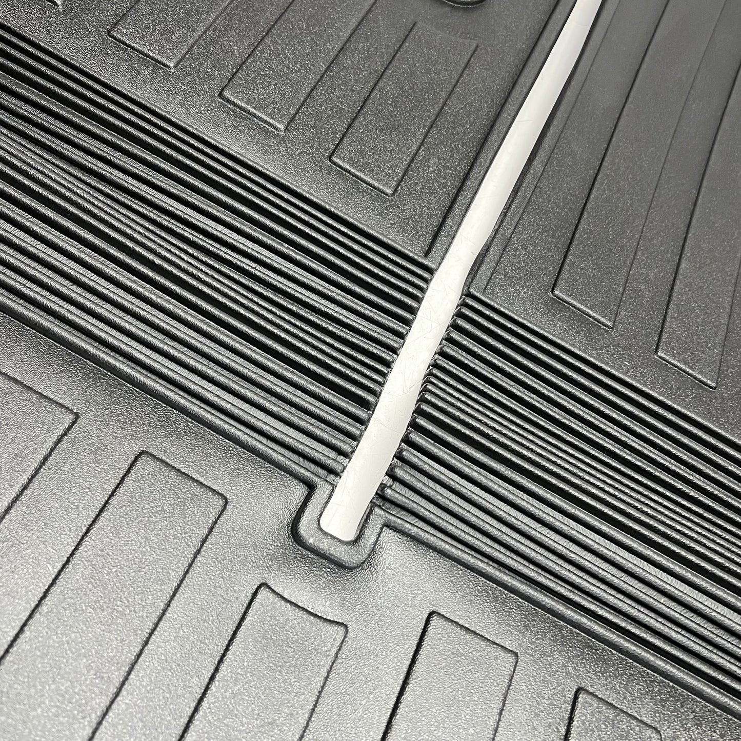 KIA Genuine Oem Telluride Cargo Tray W/ Seatback Protection Black AU000 P8F12