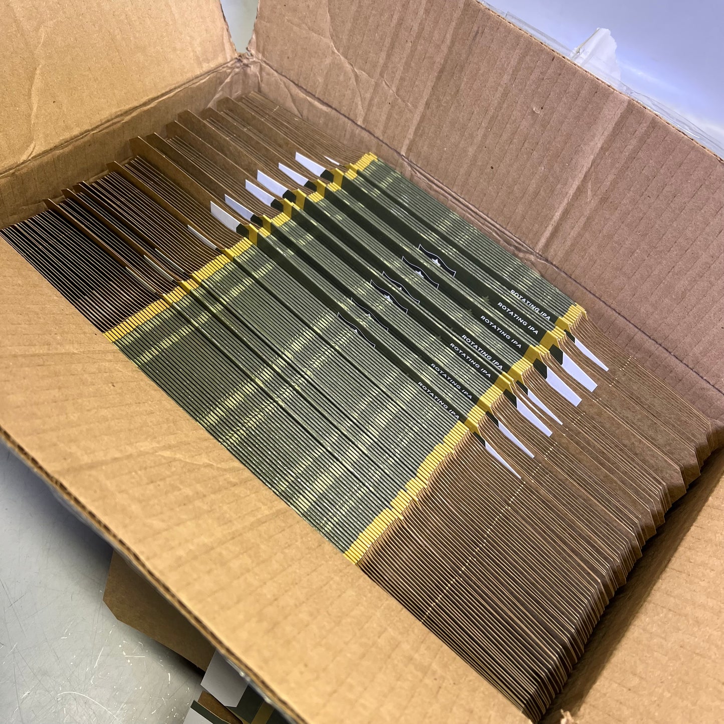 ZA@ NORTH PEAK (125 PACK) Piney Spruce Tip IPA Foldable Beer Carry Box 8"x5"x4" Gr|een