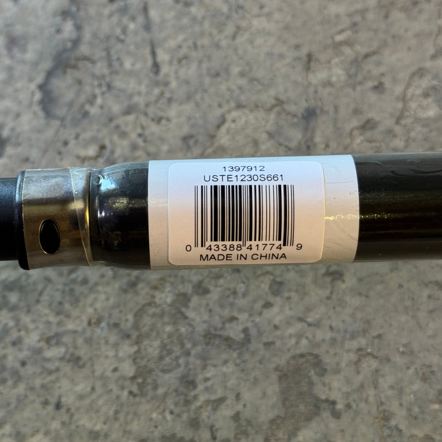UGLY STIK 6'6" Medium Heavy Fishing Rod - 12-30 lb. Line, 3/4-4 oz. Lure 01A26CM