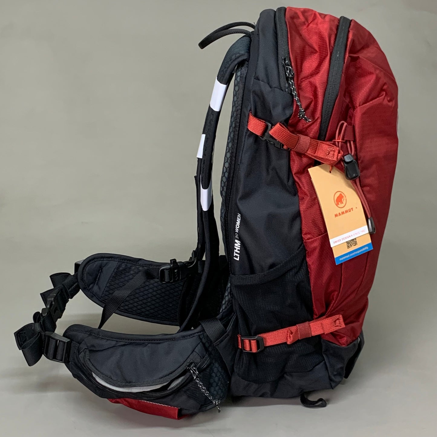 MAMMUT Lithium Hiking Backpack 20 Liter Women Blood Red-Black 2530-00720