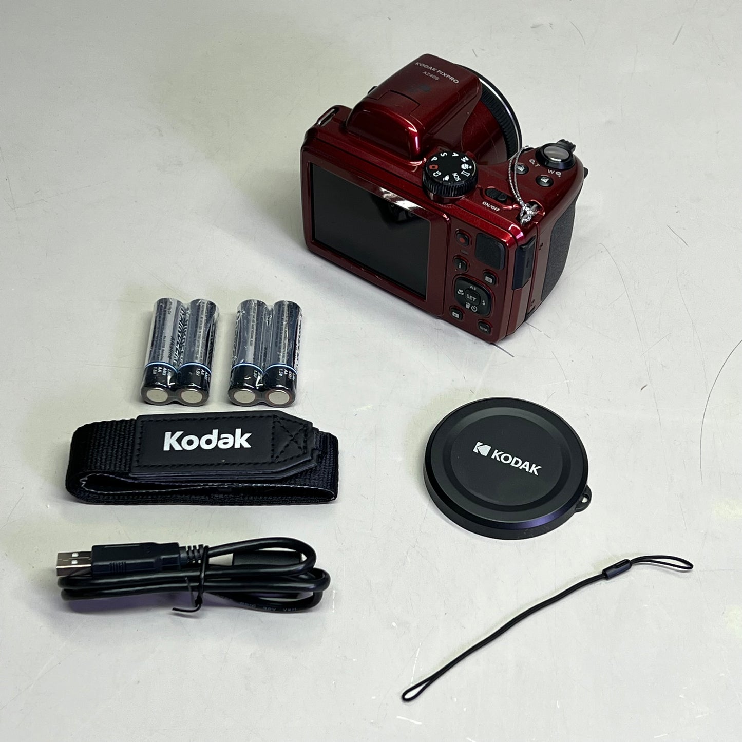 KODAK PIXPRO Digital Camera 40X Zoom 20 Megapixel AZ405 Red (New- Open Box)