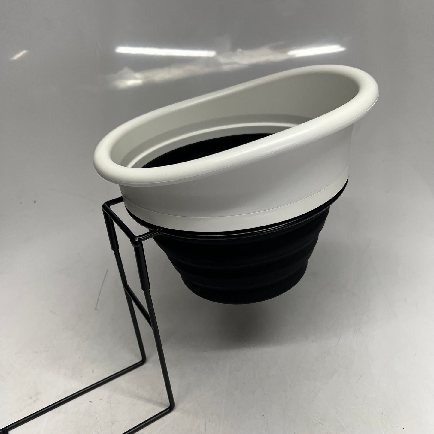 ZA@ BARF BUCKET Glow In The Dark & Collapsible  10" Dia X 8" Deep White/Black