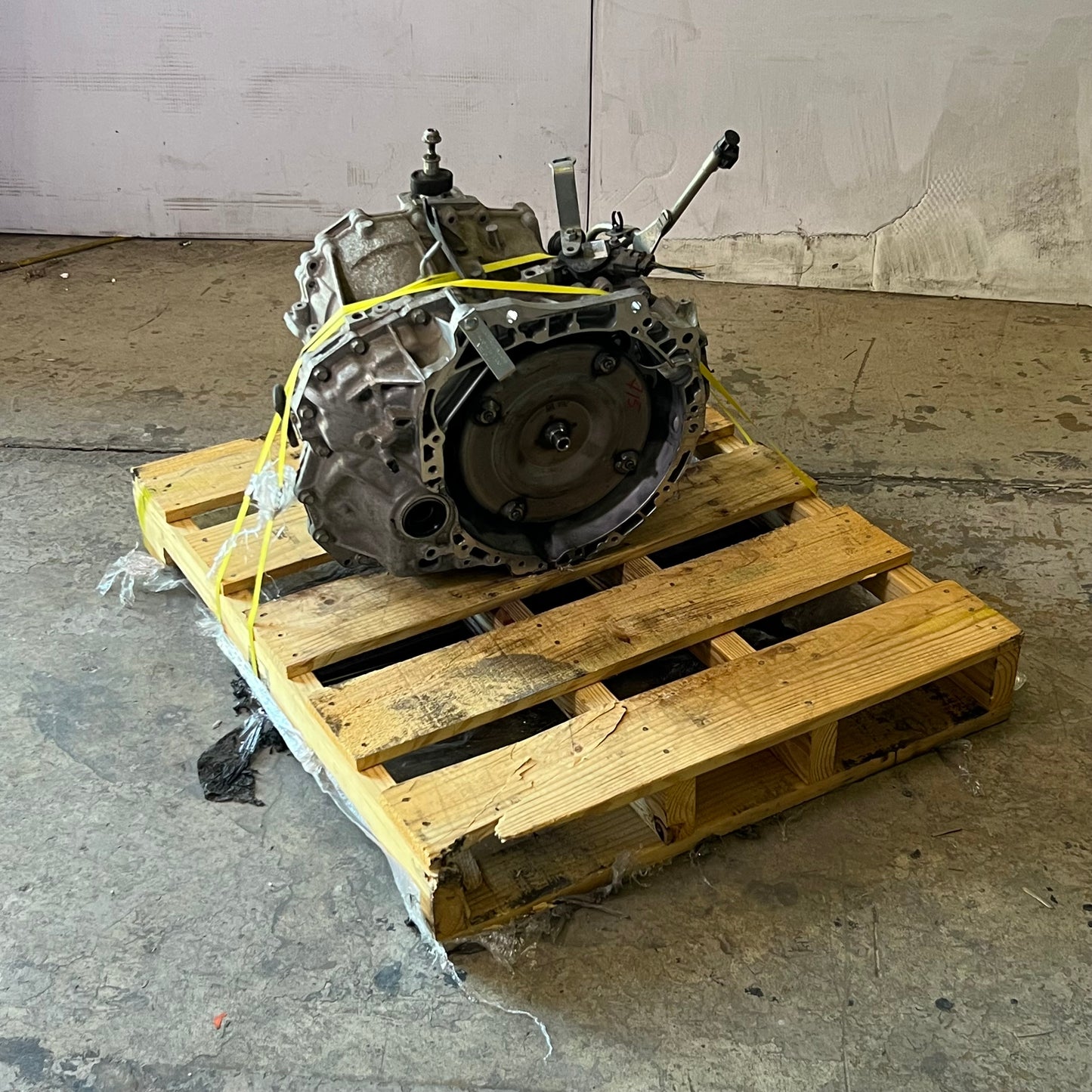 2010-2014 Nissan Quest/Elgrand 2.5L Cvt Transmission (Used)
