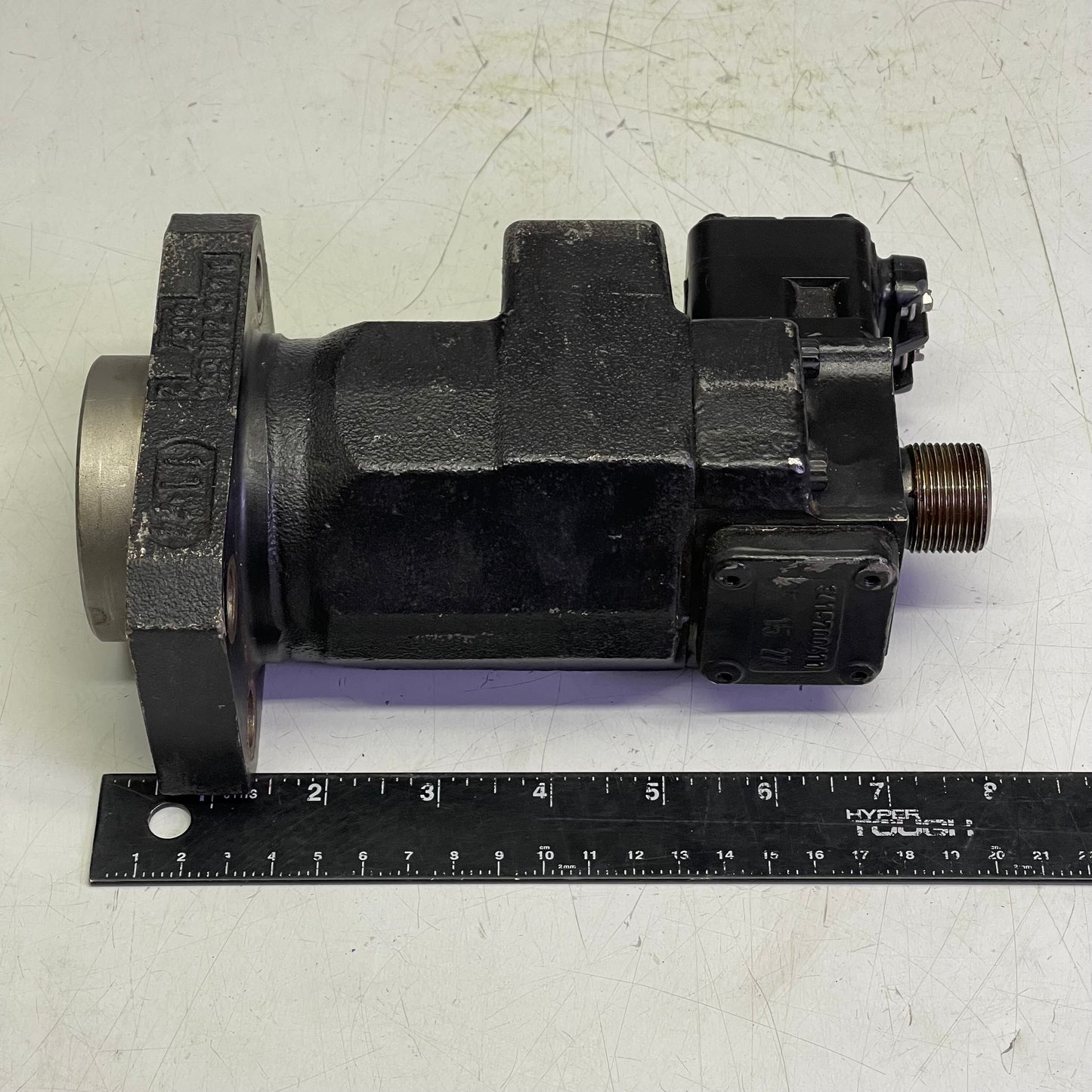 BOSCH Genuine Fuel Pump F00B.0P.04F (AS-IS, FOR PARTS ONLY)