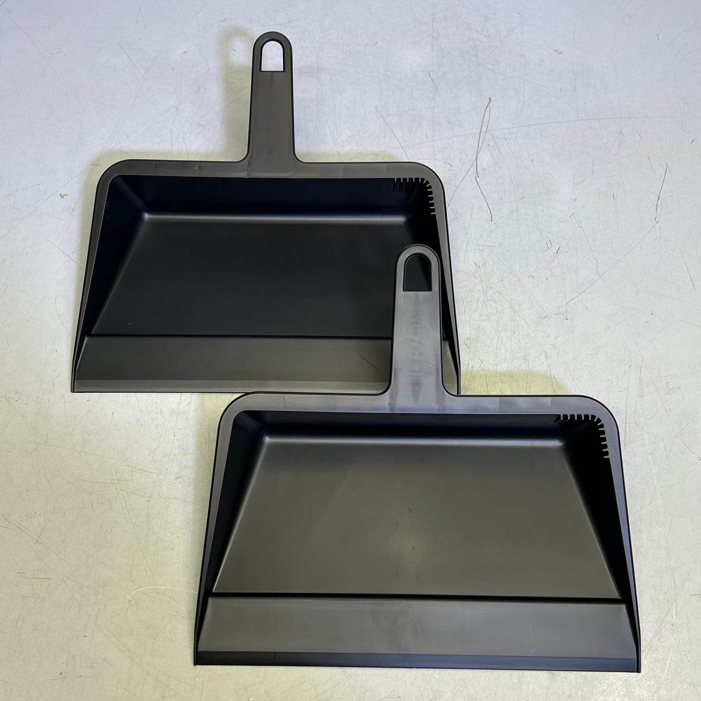 ZA@ IMPACT (2 PACK) Polypropylene Value Plus Dust Pans 12"x11"x4" Black #710