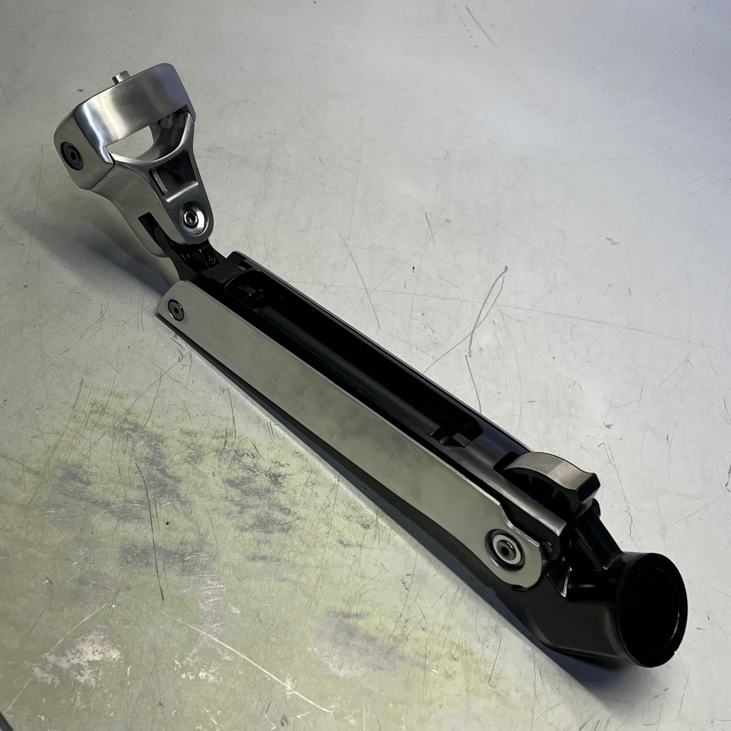 ERGOTRON  LX Wall Mount Keyboard Arm 13" Height Adjustment Silver 45-246-026