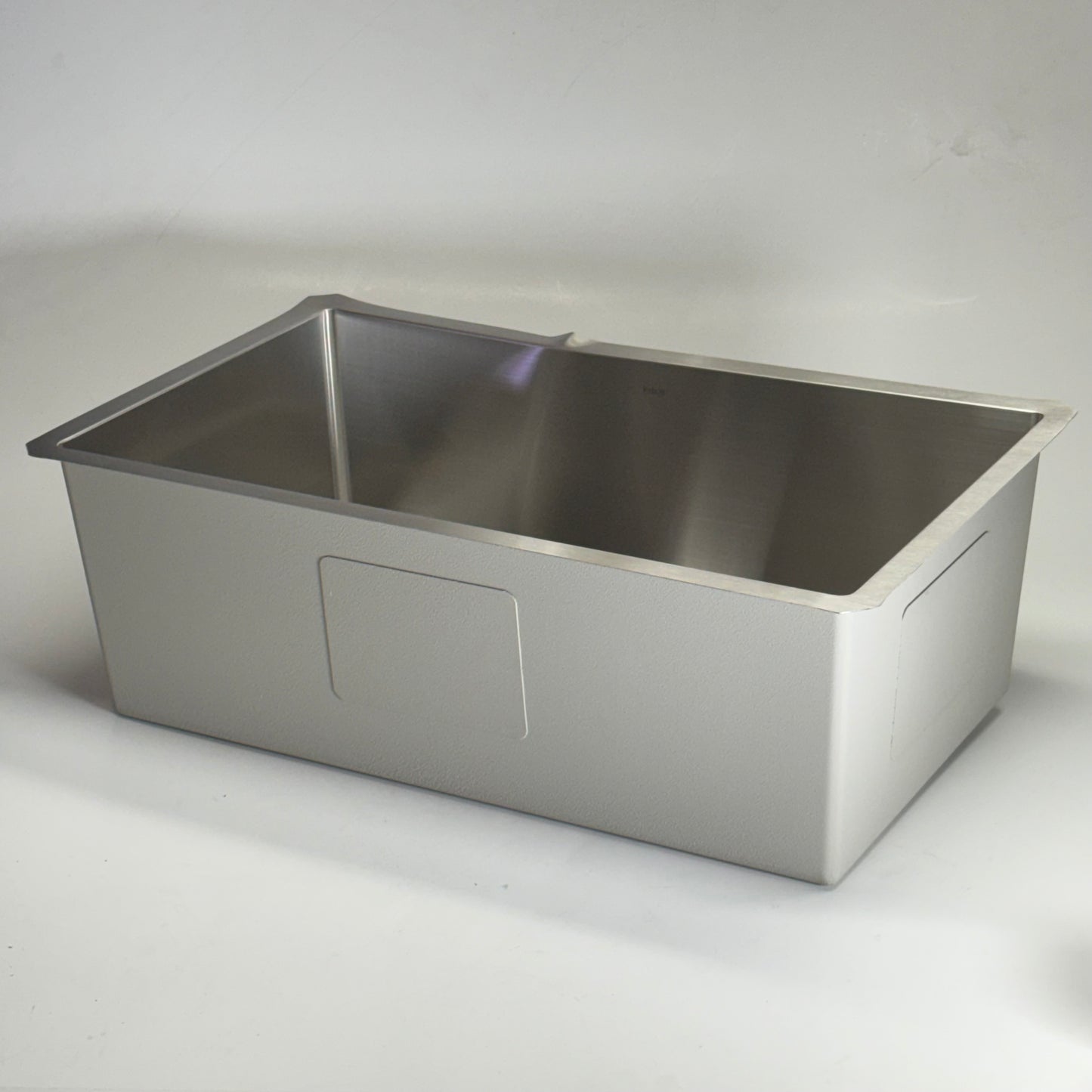 KRAUS (3 PACK) 30" Undermount Single Bowl 18 Gauge KHU100-30/18 (AS-IS, The Edge is Slightly Bent)