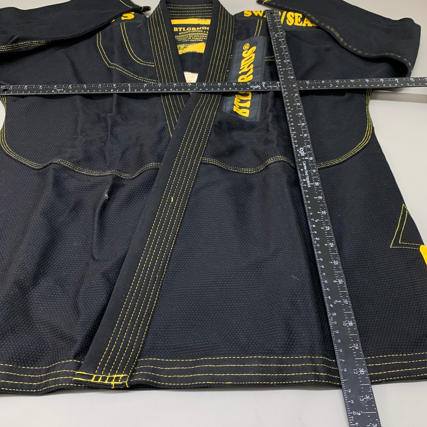 BTLGRNDS Martial Arts Jiu Jitsu Gi Uniform Adult Size Black/Yellow