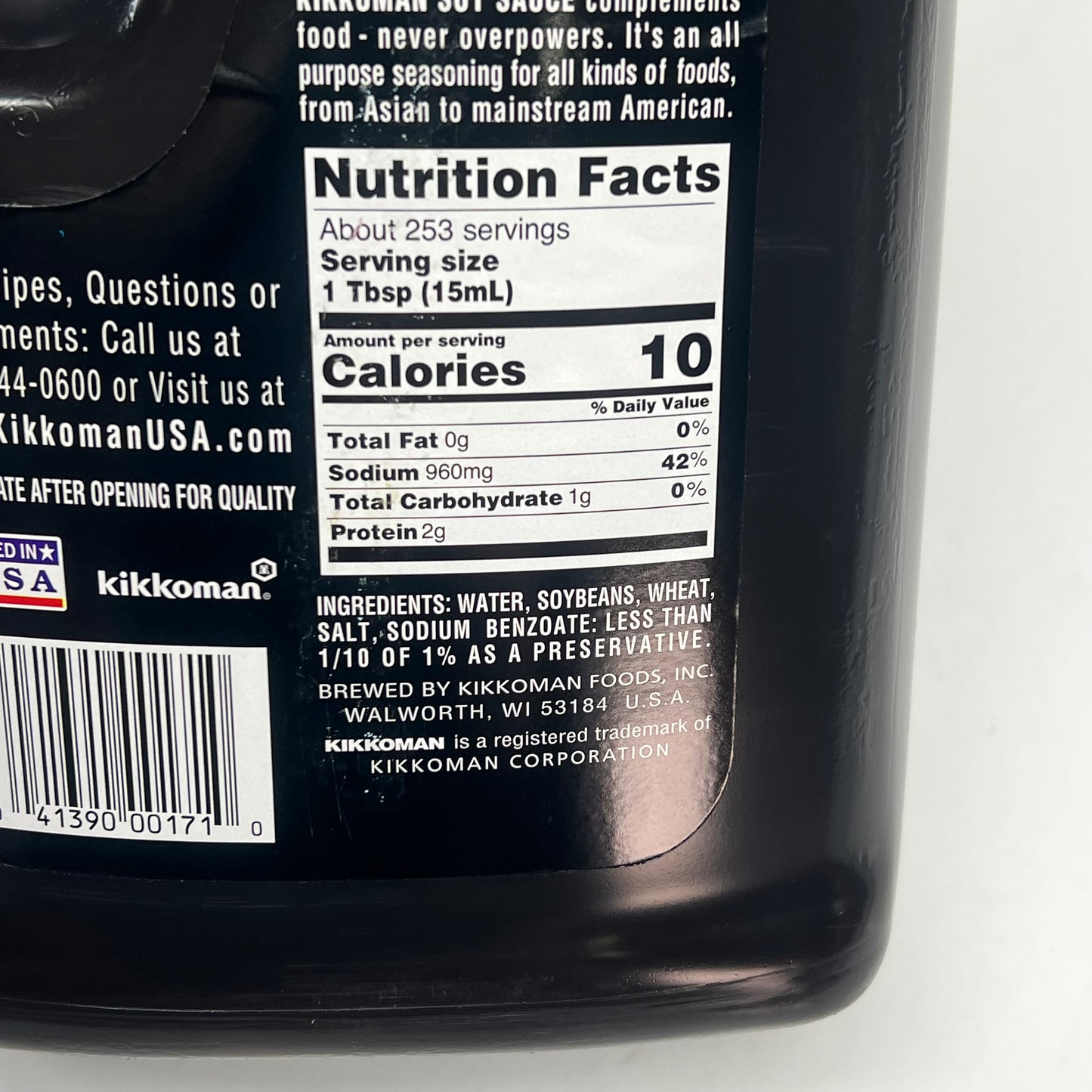 ZA@ KIKKOMAN All Purpose Traditionally Brewed Soy Sauce  1 Gal 253 Servings BB 04/|28