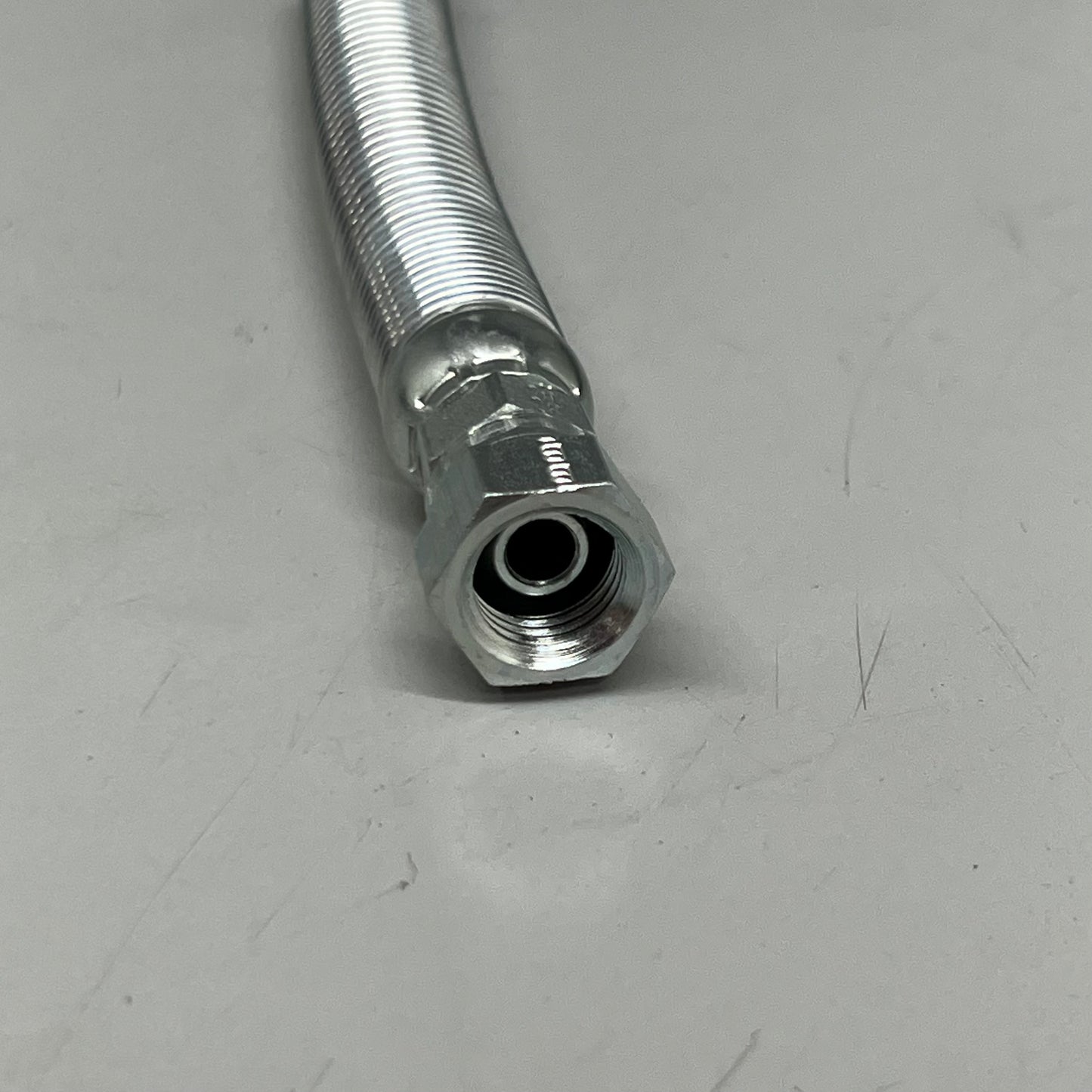 SPRAYING SYSTEMS CO. 1/4" X 12ft Spray Hose Black LJC6102