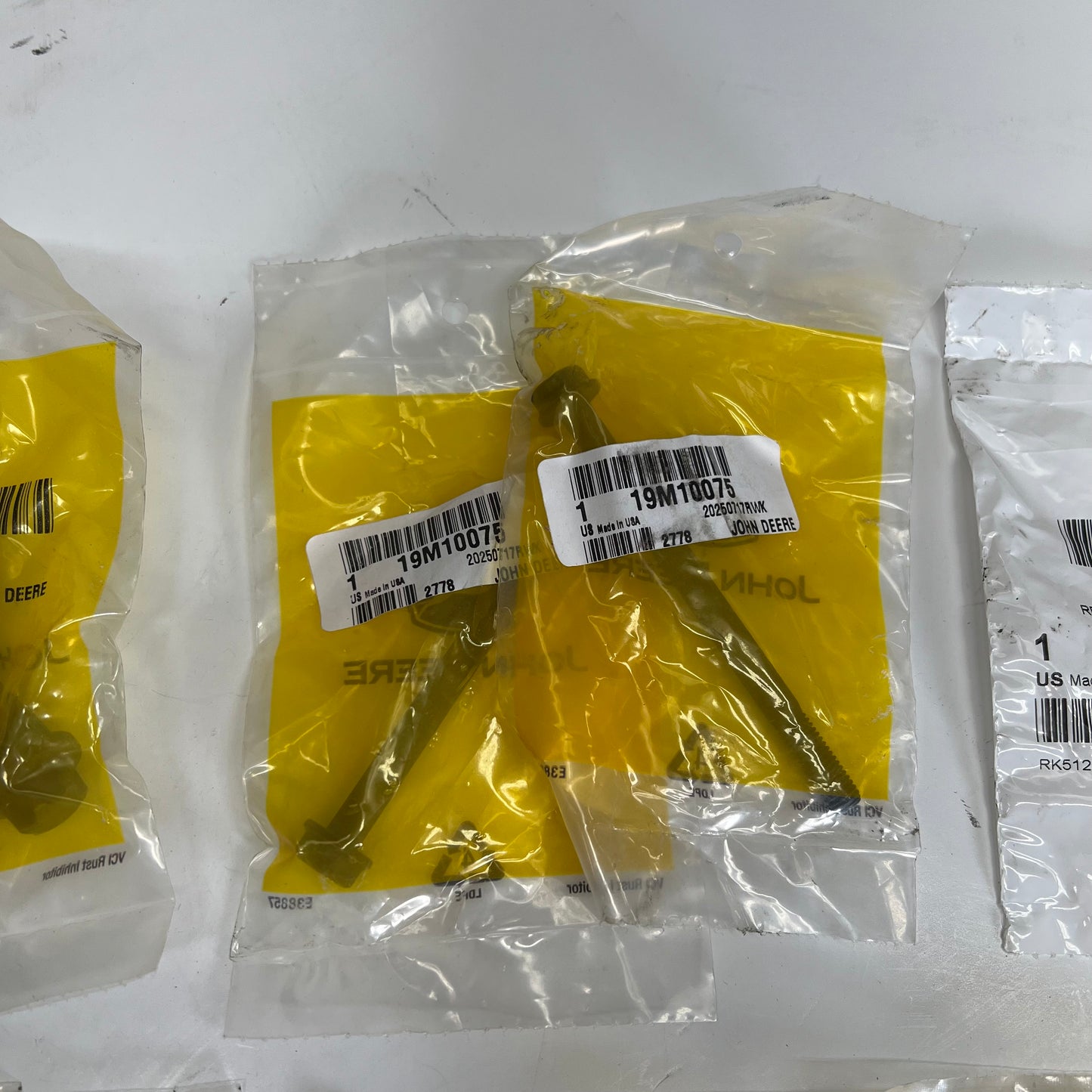 ZA@ JOHN DEERE Genuine Oem Lot of Assorted Hardware, Bolts & Rings