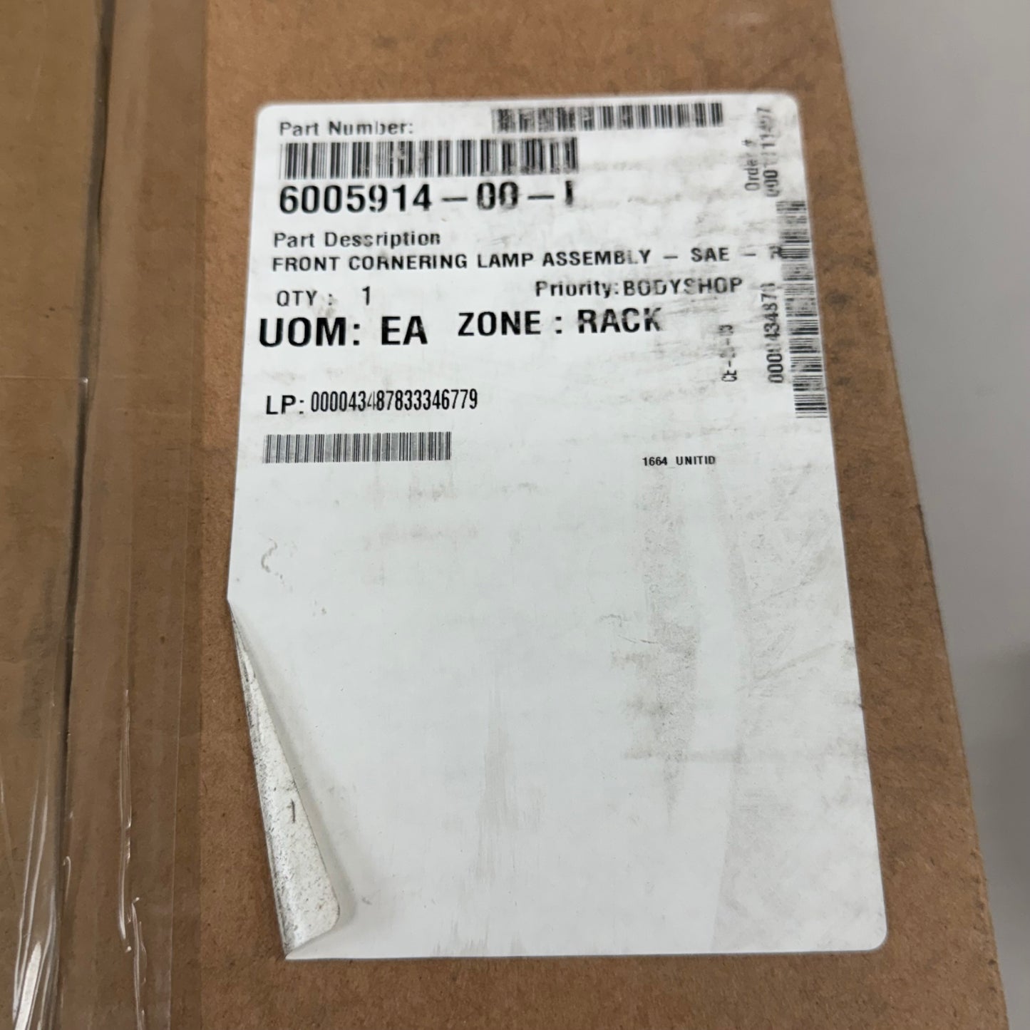 TESLA Front Fog Lamp Assembly Right Hand SAE Up Model S 00140145-23-0000