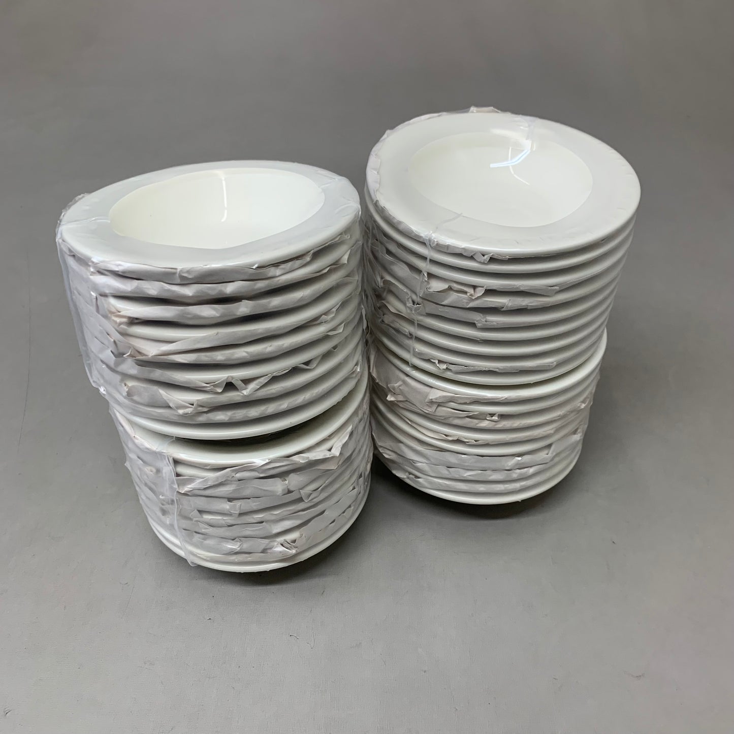 ZA@ TUXTON (36 PACK) Ceramic Fruit Dishes Reno/Nevada  4 1/2 oz Eggshell TRE-011