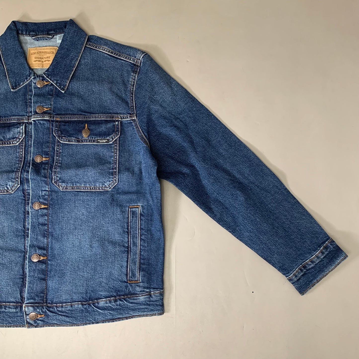 LEVIS STRAUSS Signature Chore Trucker Jacket Men's Sz M Indigo Escape A61910002