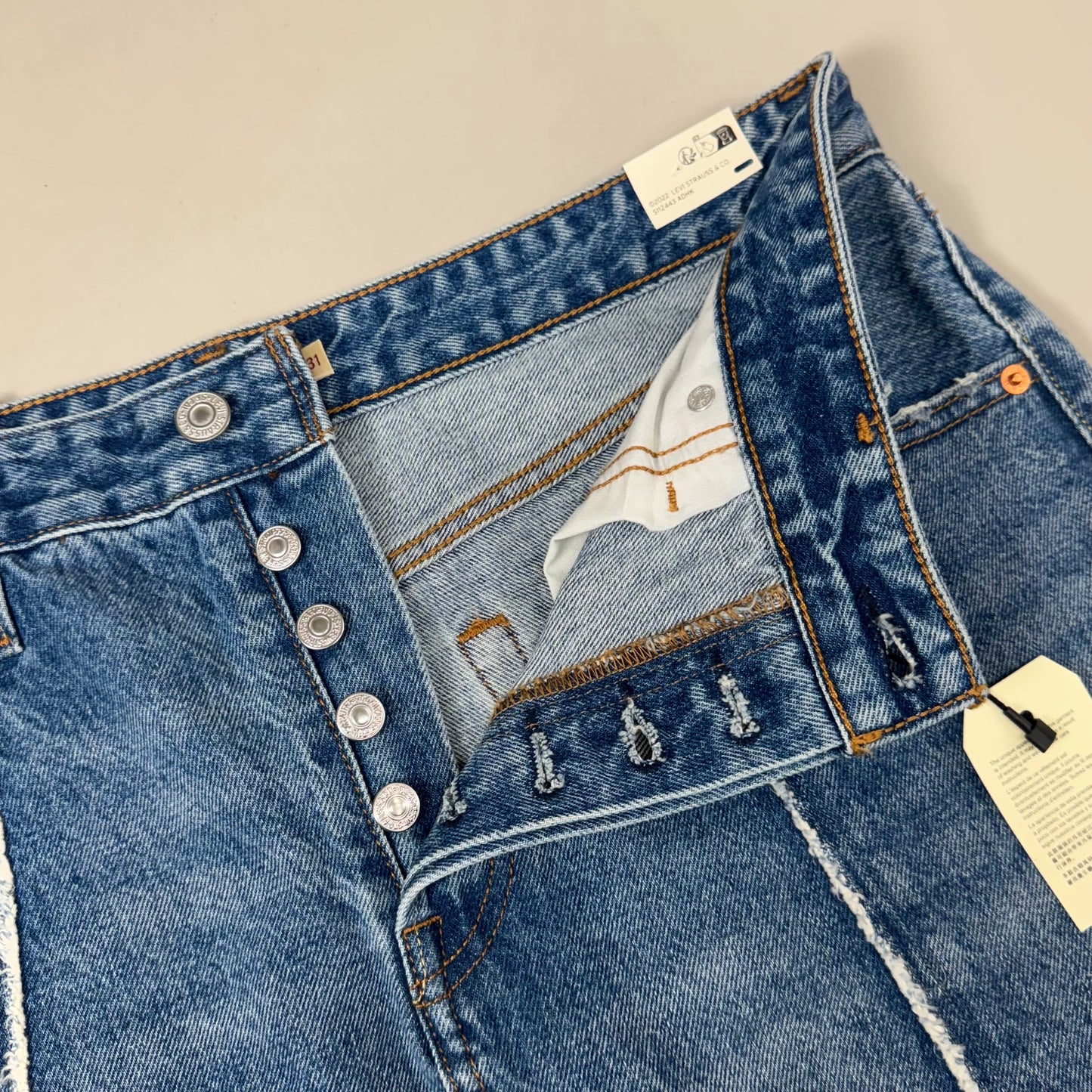 LEVIS Recrafted Icon Skirt Mid Rise Original Women's Sz 31 Novel Notion Med Wash