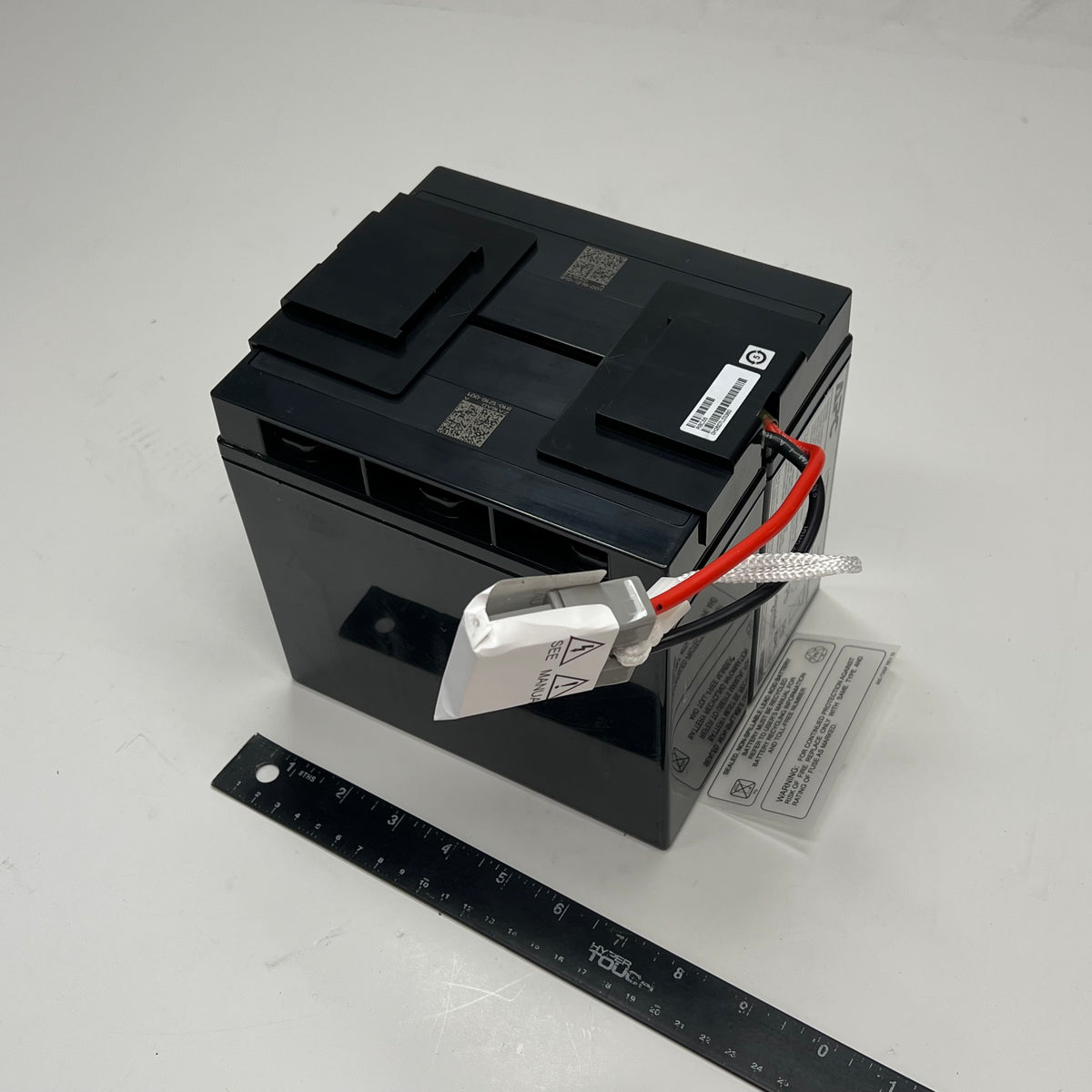 SHNEIDER ELECTRIC Apc 4-cell Backup Battery Pack Rev.1 Black 885-4514