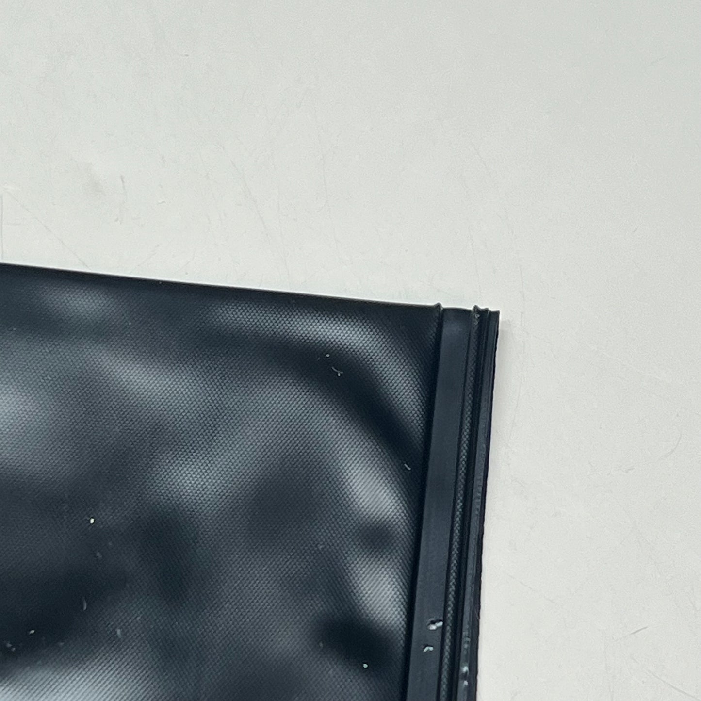 GLI Heavy Duty Double Water Tube Pool Cover 8' Black 50-0008WTD-HD-BLK