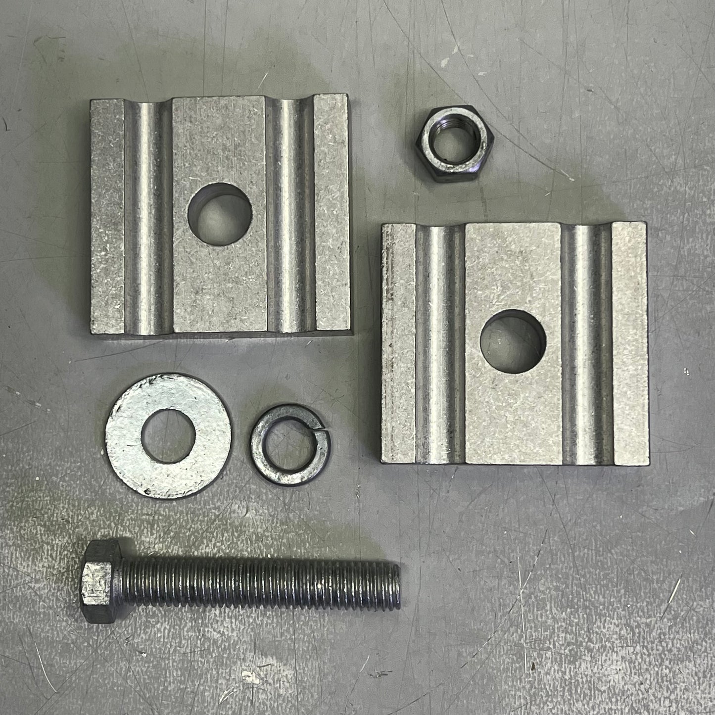 PLP Aluminum Downlead Cushion Clamp 1/2 HDWR 0.469-0.515" Chrome 8003266H3