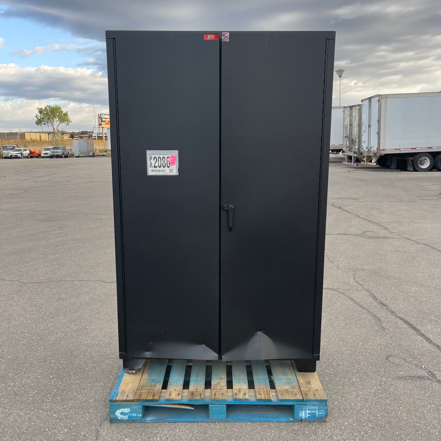 Z@ JAMCO Storage Cabinet 78”x48”x24” Black DL248BL