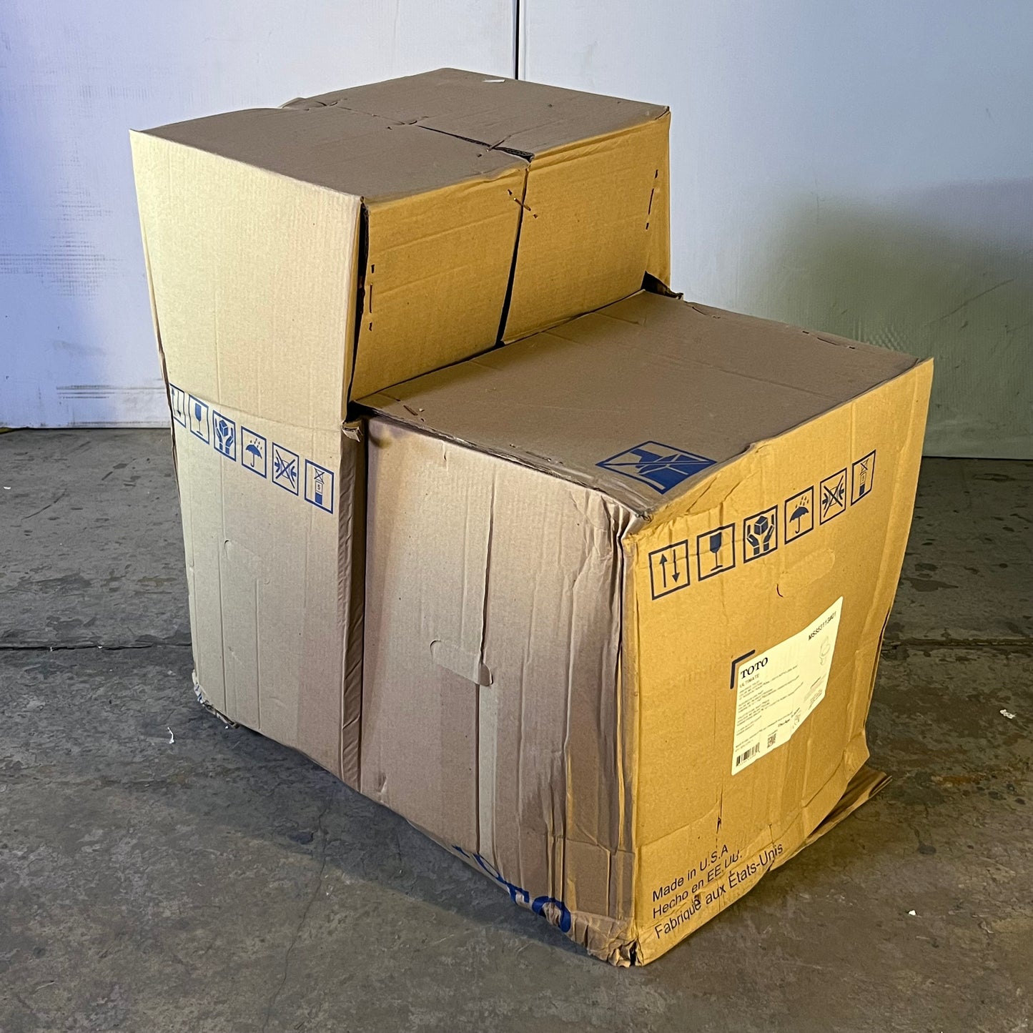 TOTO Ultimate 1 Piece Round Toilet Gravity Flush System 1.6 GPF Cotton MS853113