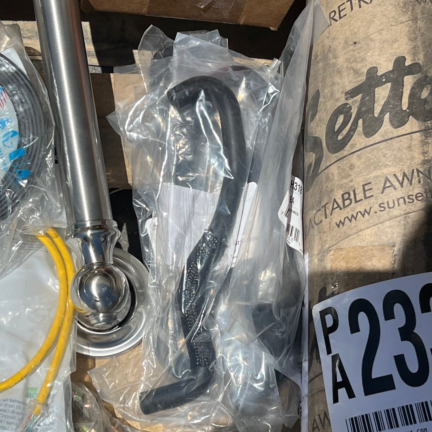 ZA@ Pallet of MIXED Sunsetter Awning Hardware, Nuts & Bolts, Towel Bars, Heavy Machinery & More