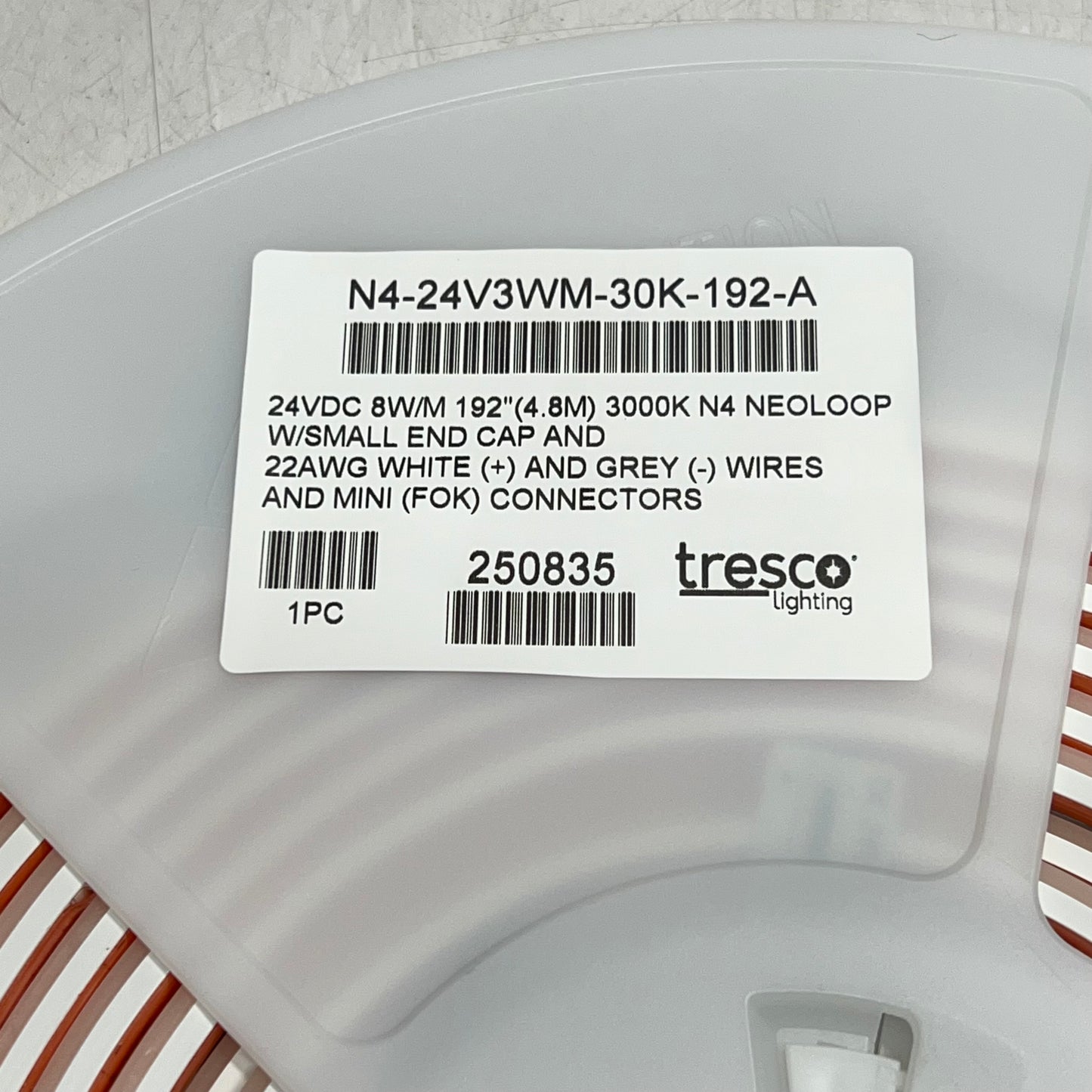 TRESCO LIGHTING Ultra Sleek Light Strip 24VDC 16' 3000K L-N4-24V3WM-30K-192-1