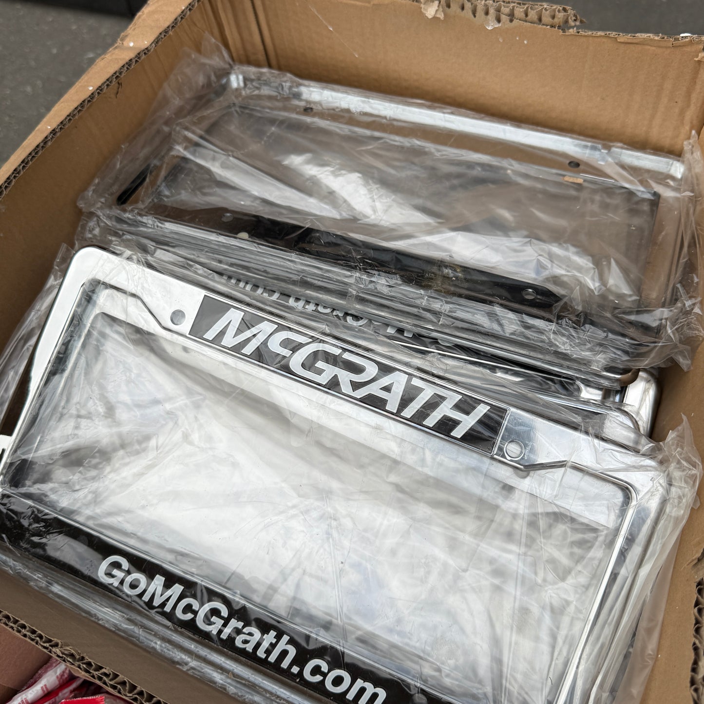 ZA@ Pallet of Rocks, Valves, Knives, Bags, Ketchup, Lids, cover plates, Wheel, Labels, & MORE!