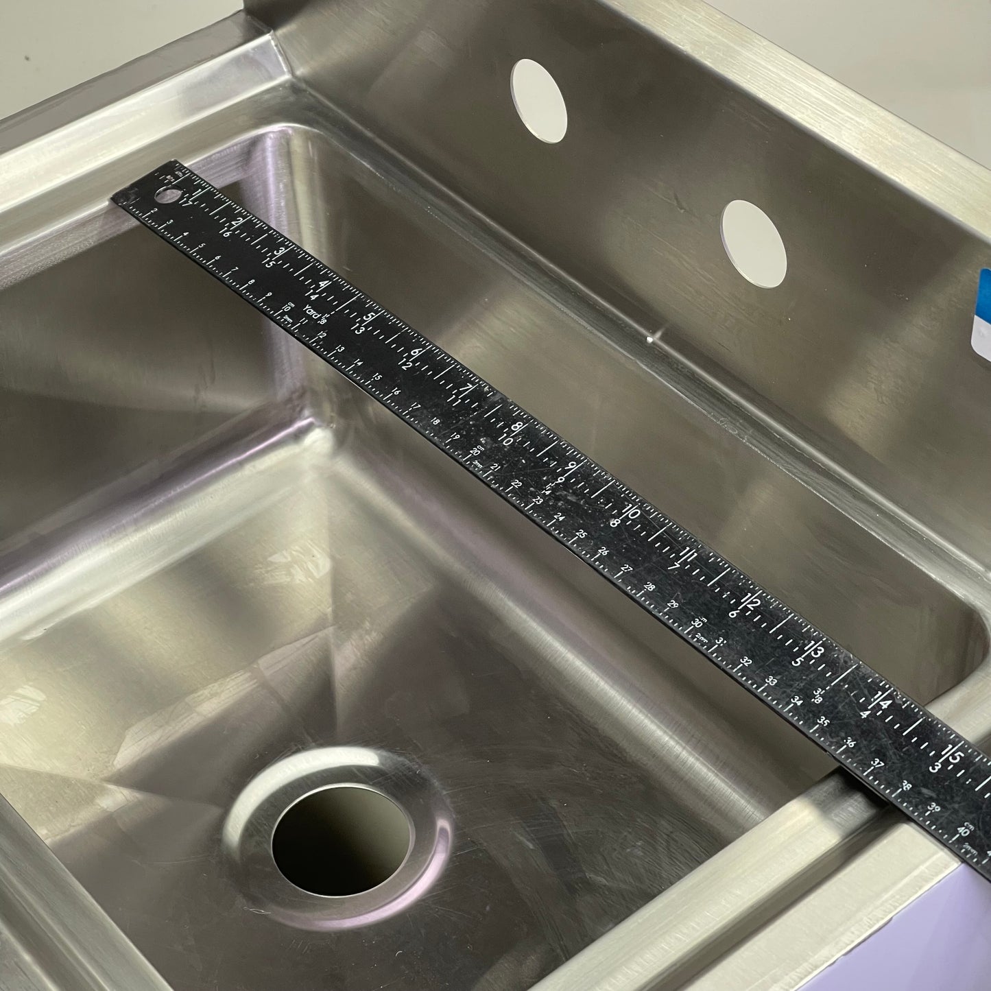 BK RESOURCES Blender Station 18"W x 21-1/4"D Steel UB4-21-1410BSS