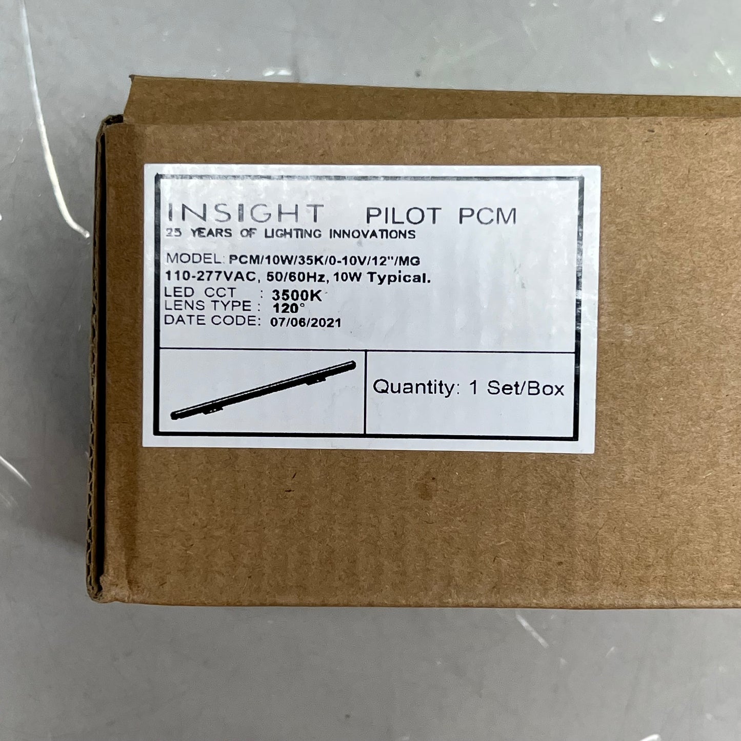 INSIGHT LIGHTING Pilot PCM Light Fixture 110-277VAC PCM/10W/35K/0-10V/12"/MG